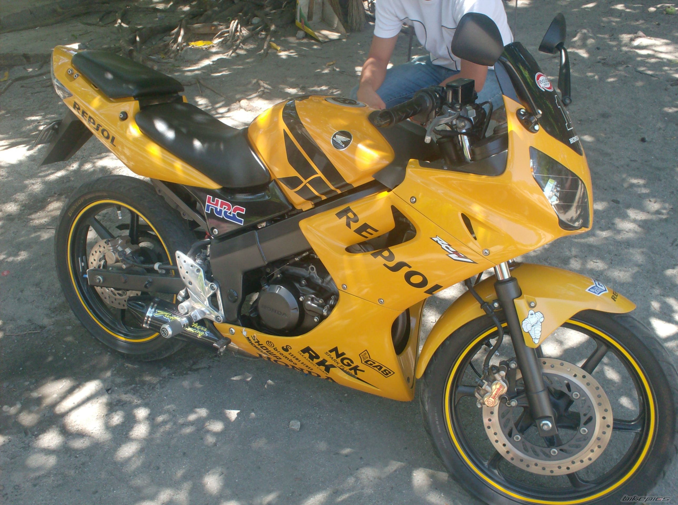 Photo 1952763