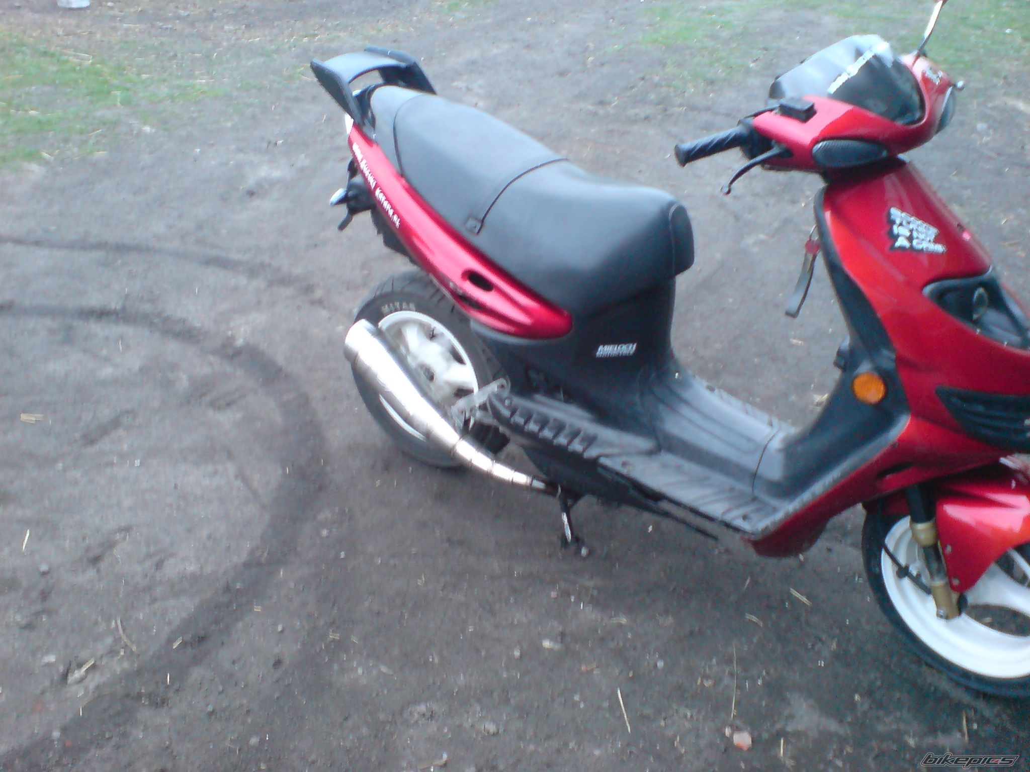 Photo 1952884