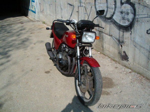 Photo 1953055
