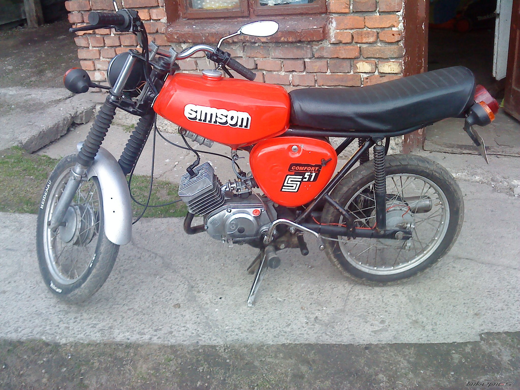 Photo 1953162