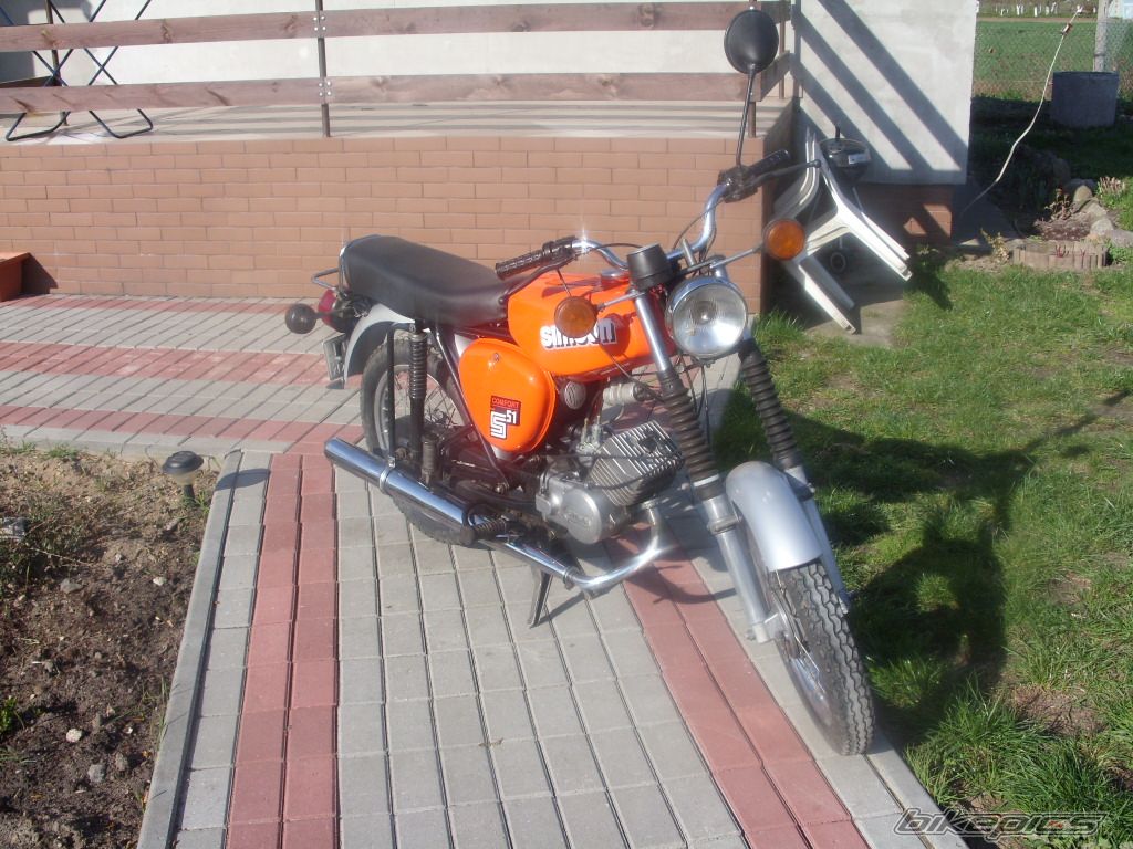 Photo 1953168