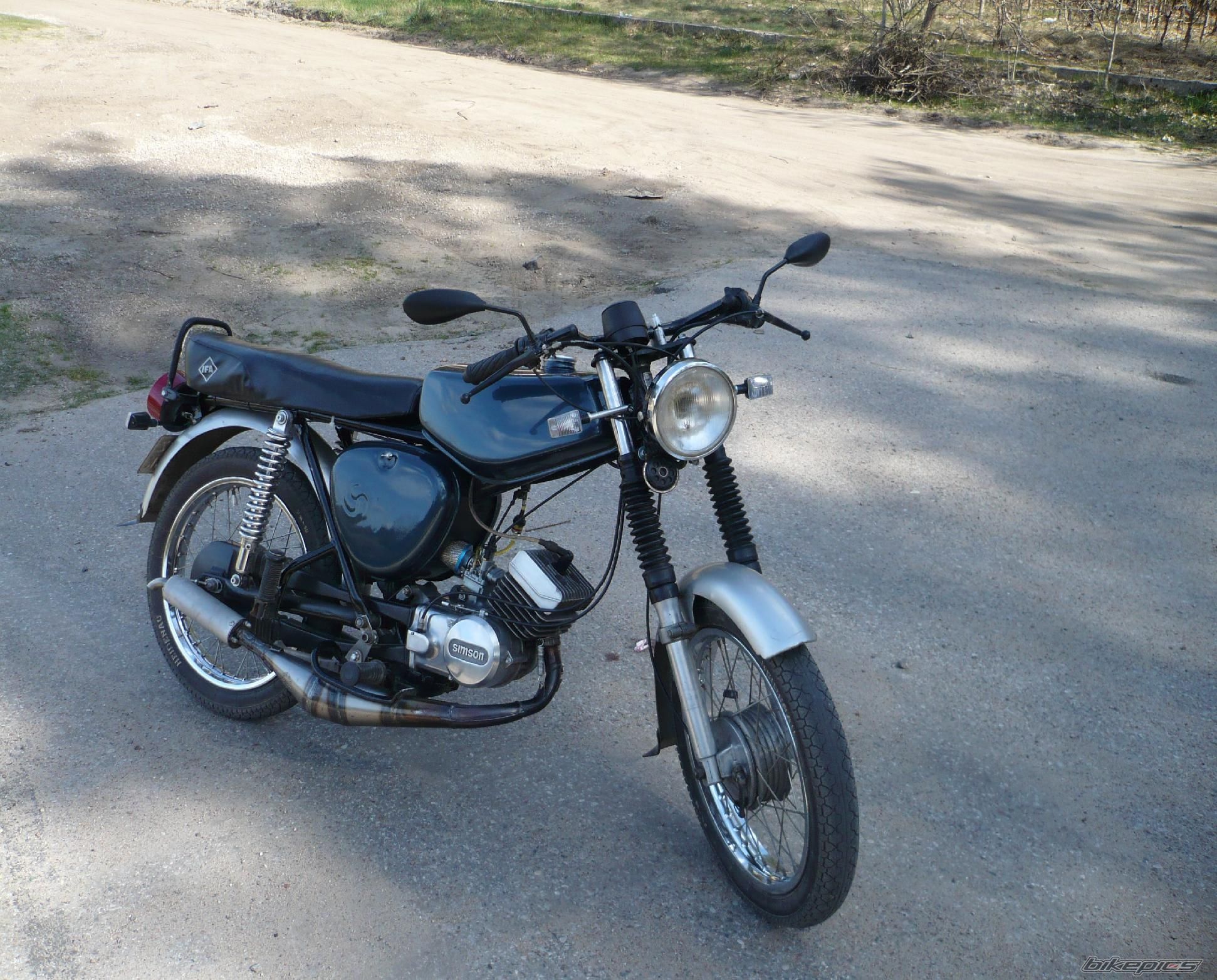 Photo 1953216