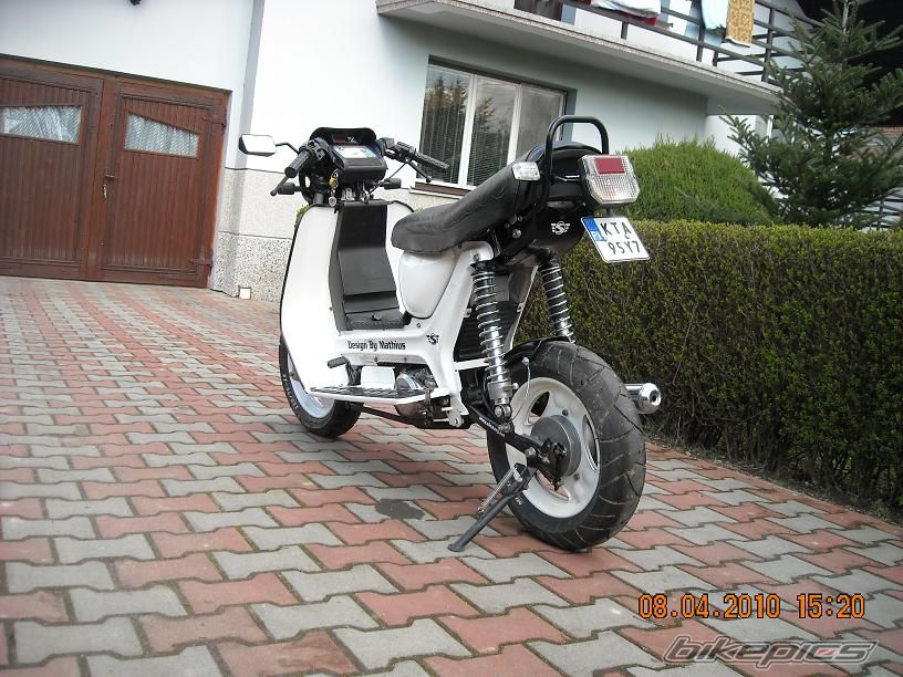 Photo 1953247