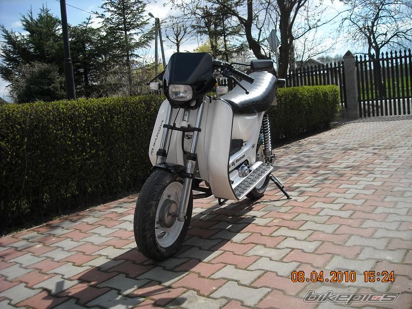 Photo 1953257