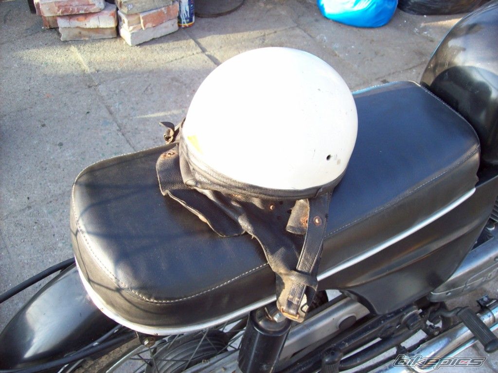 Photo 1953340