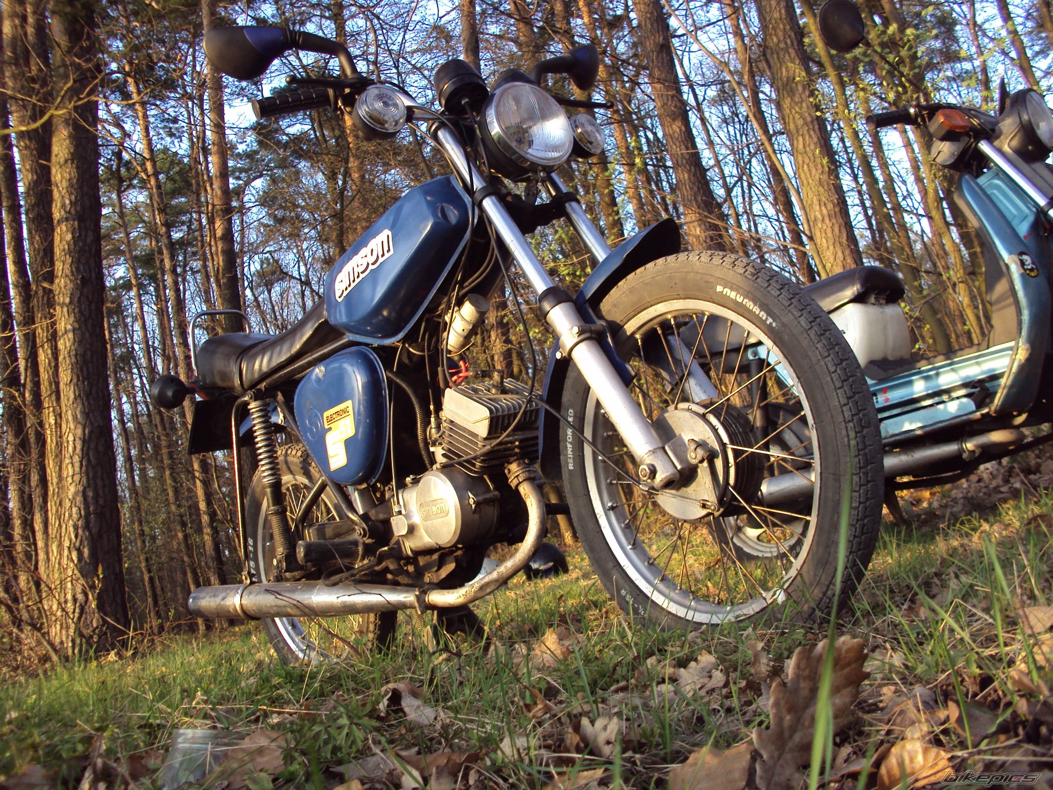 Bike Photo 1953637