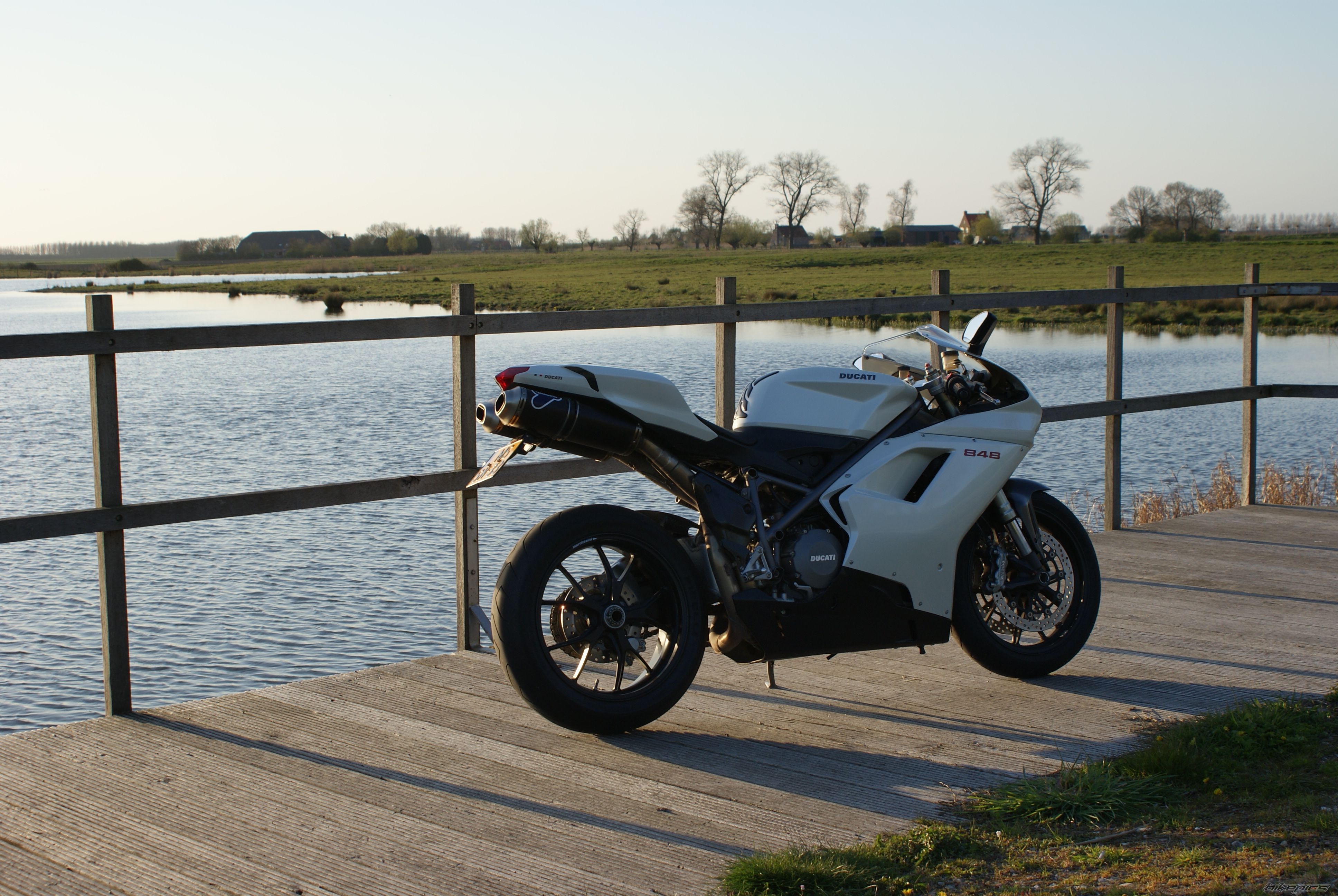 Bike Photo 1953652