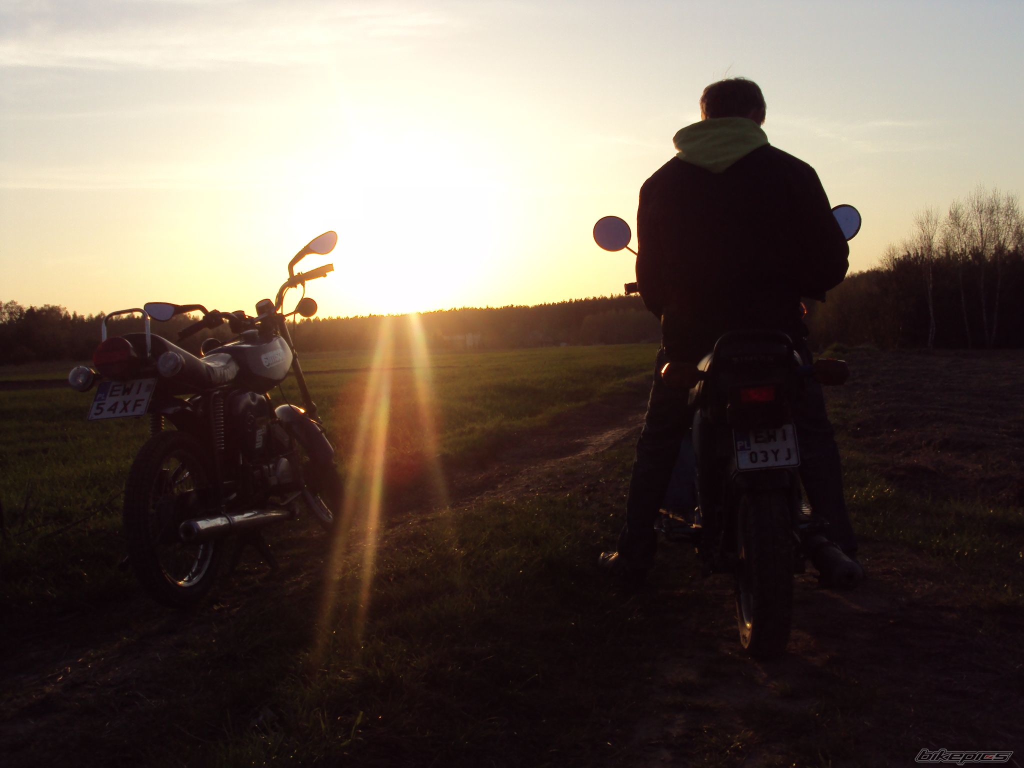 Bike Photo 1953699