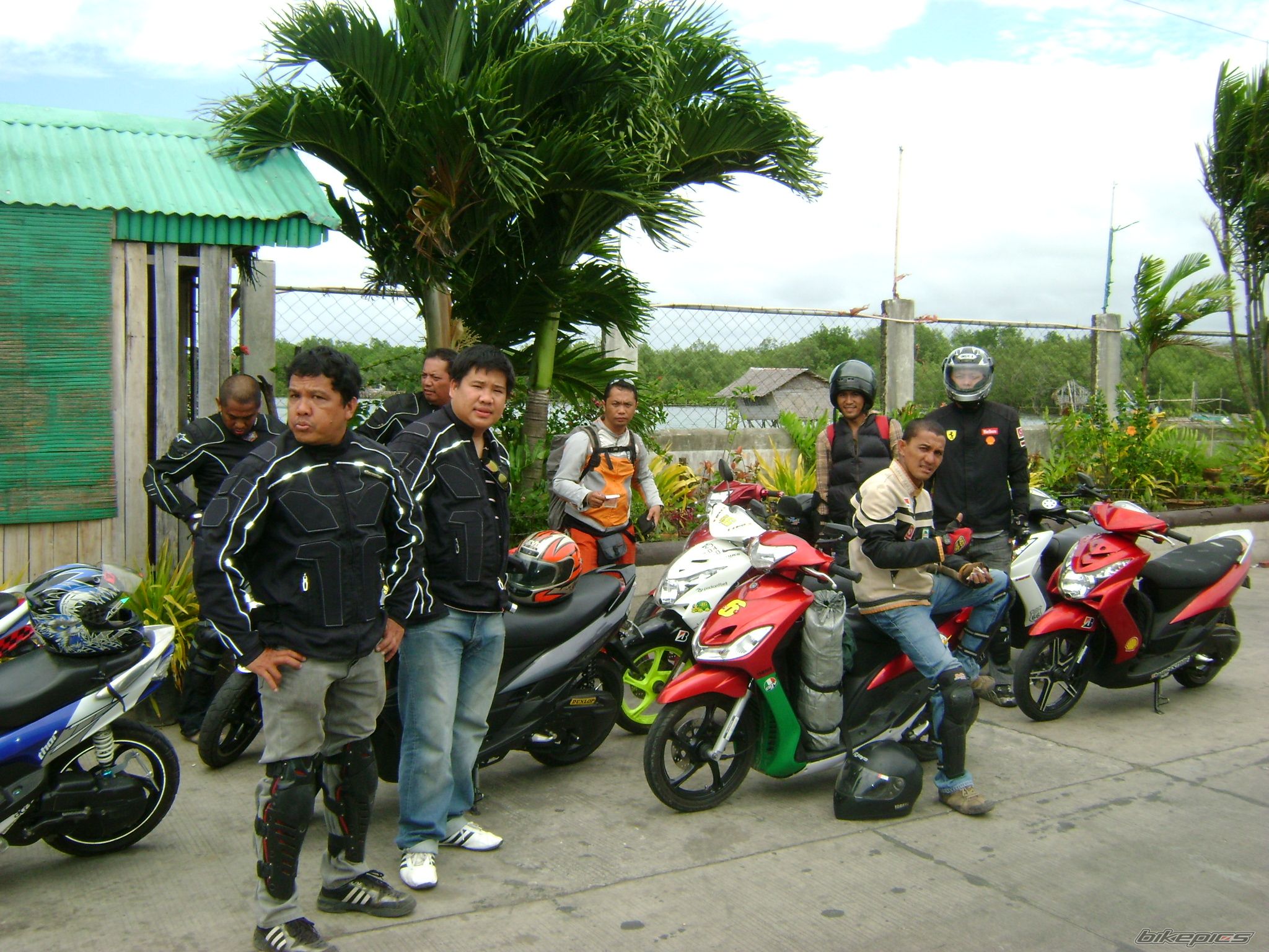 Bike Photo 1954105