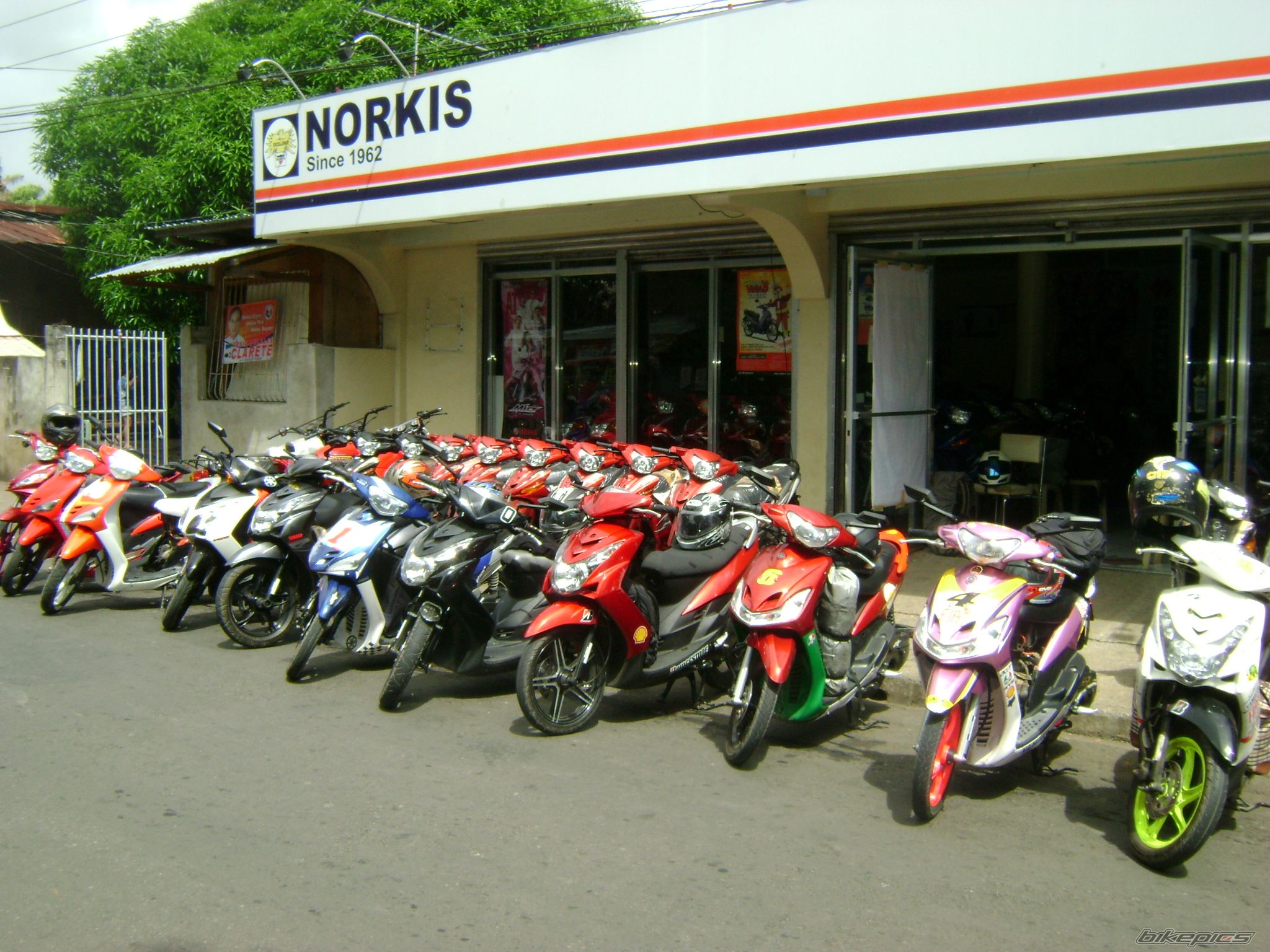 Bike Photo 1954135