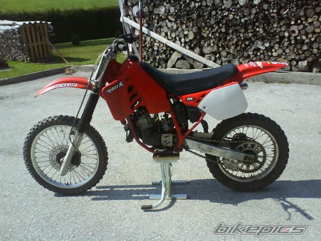 Photo 1954292
