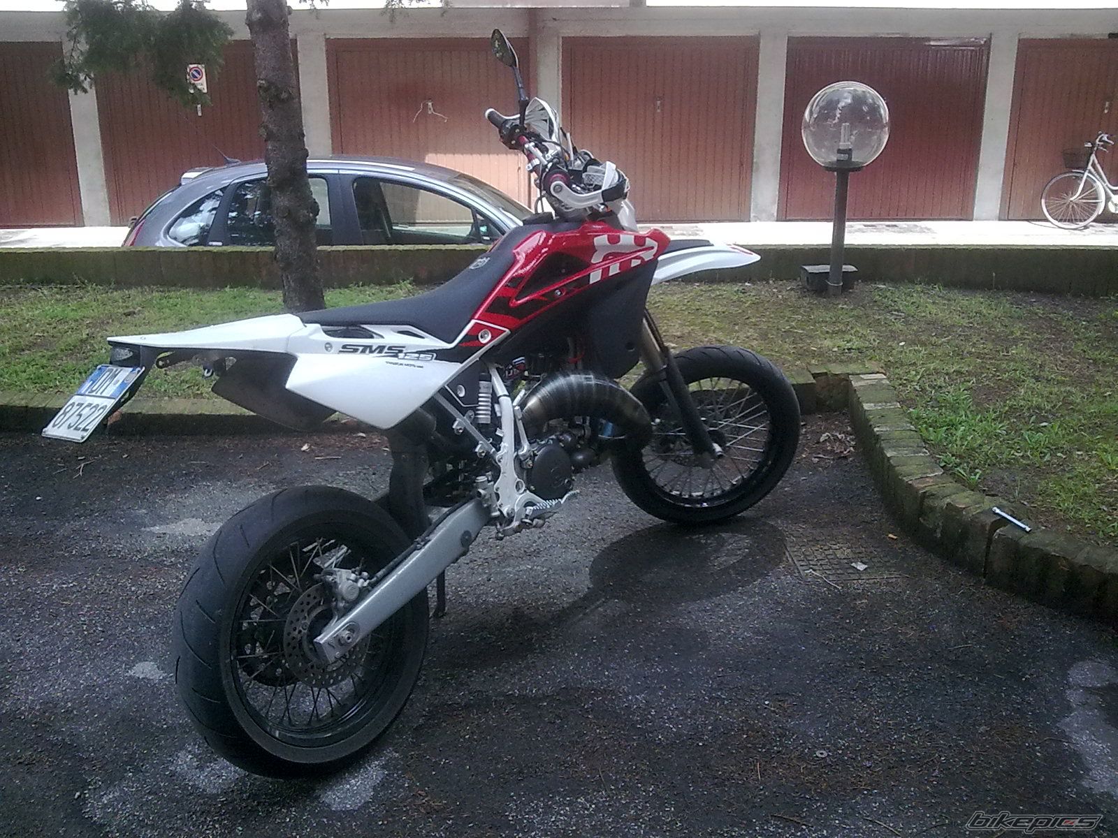 Photo 1954344