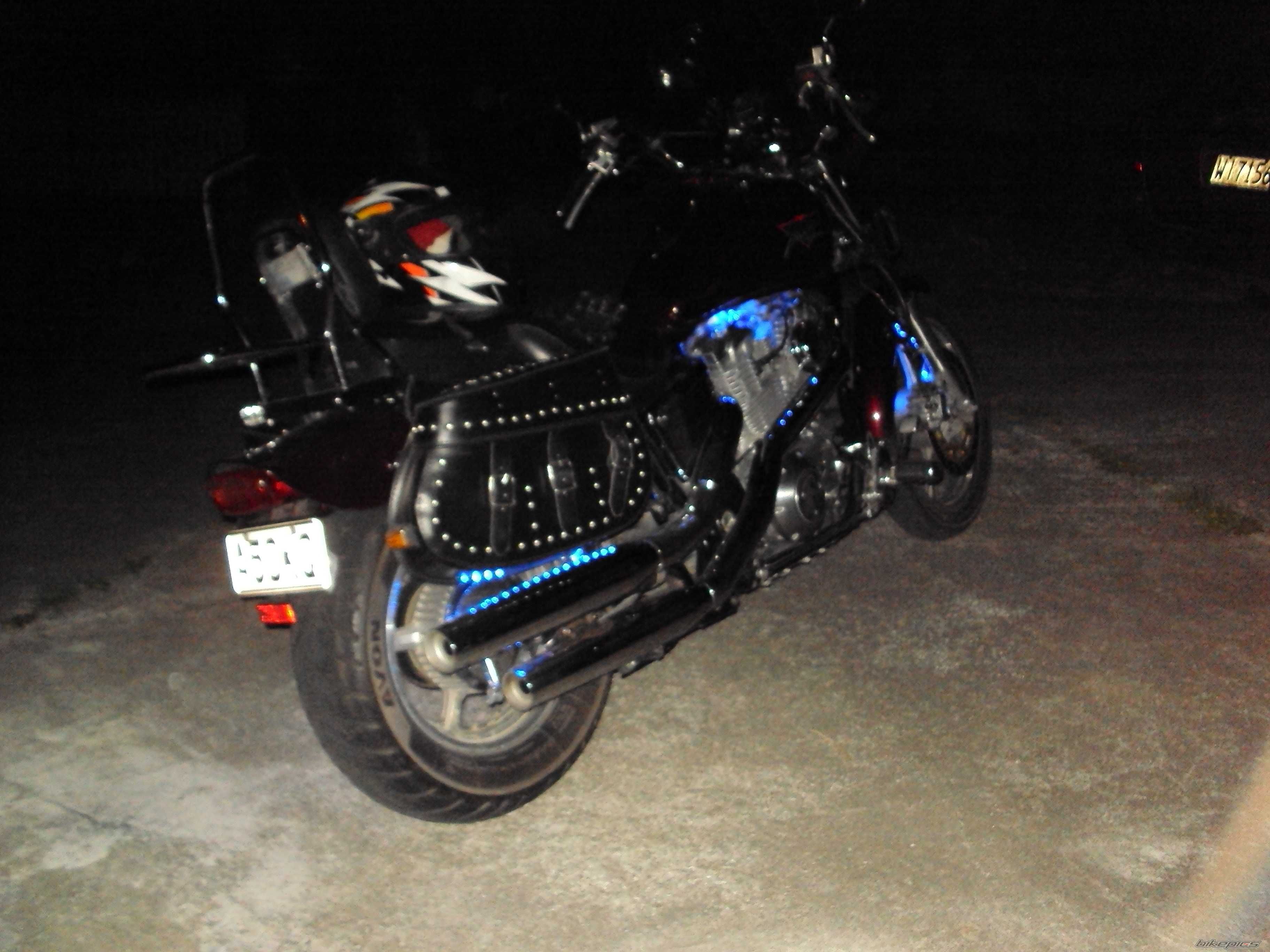 Photo 1954350