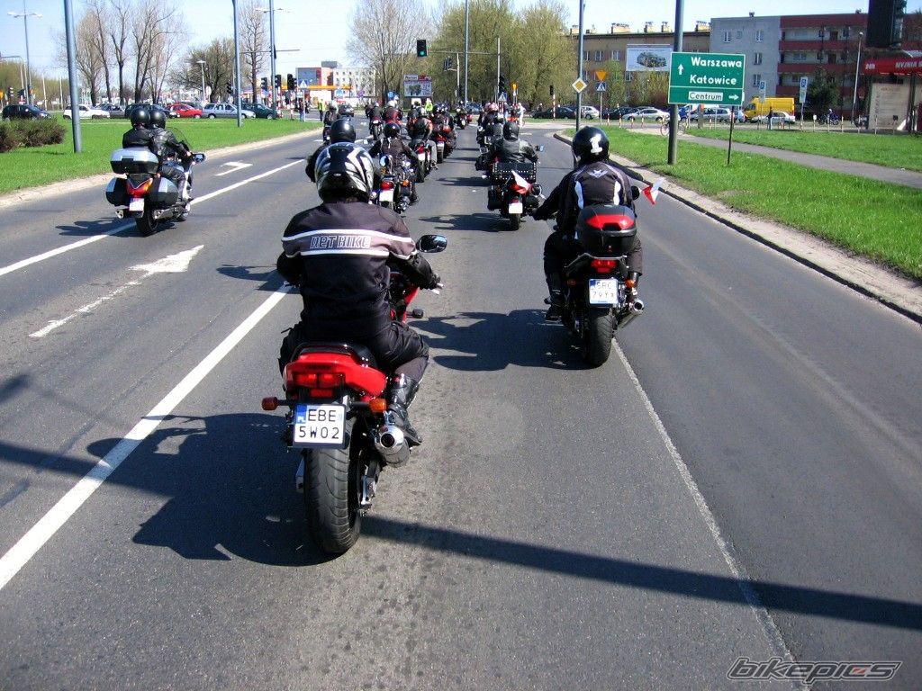 Photo 1954850