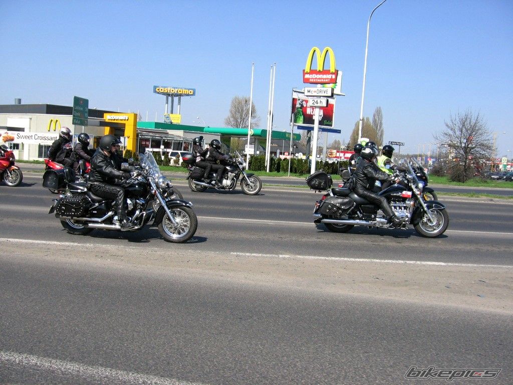 Photo 1954856