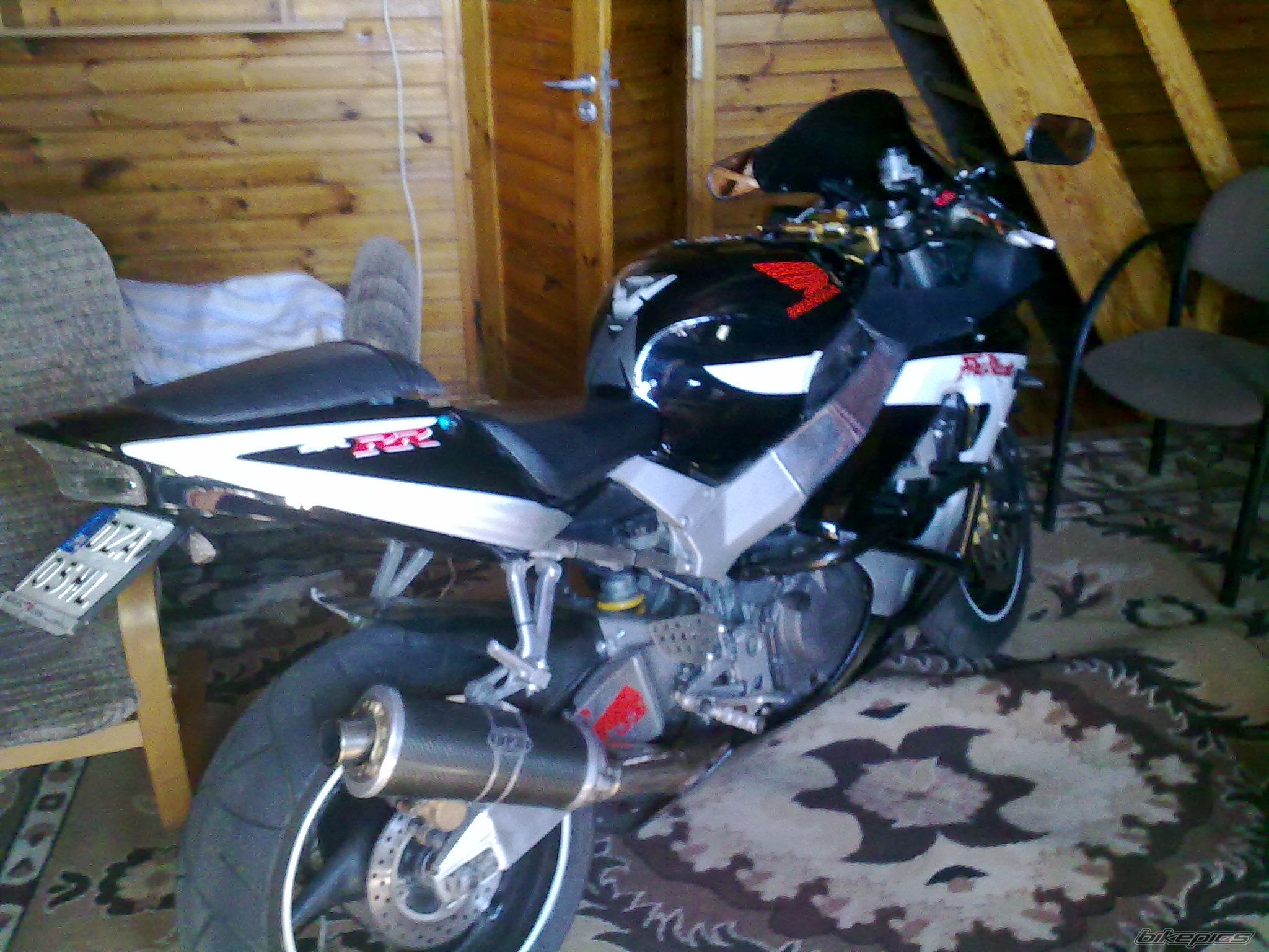 Bike Photo 1954879