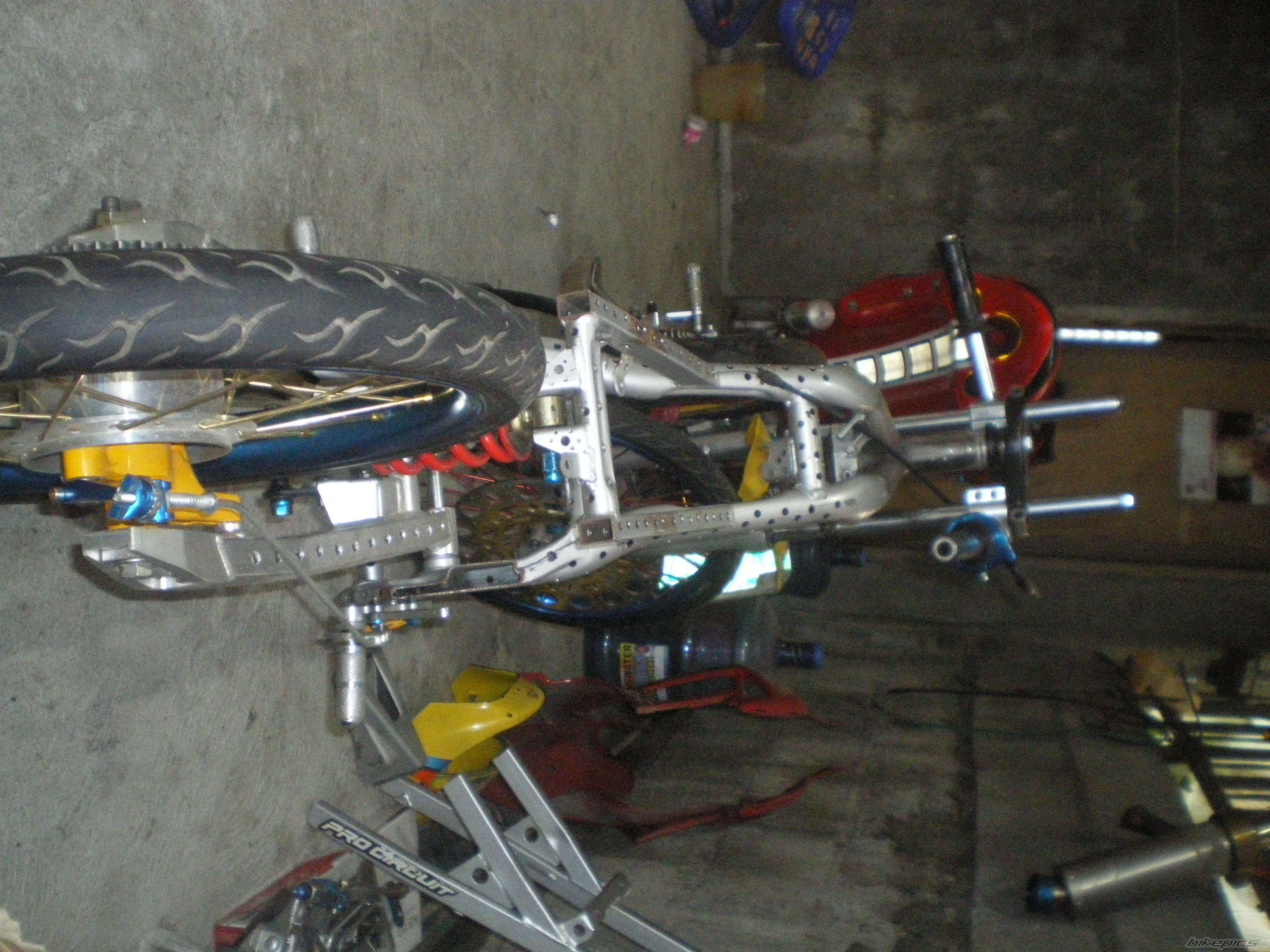 Photo 1955315