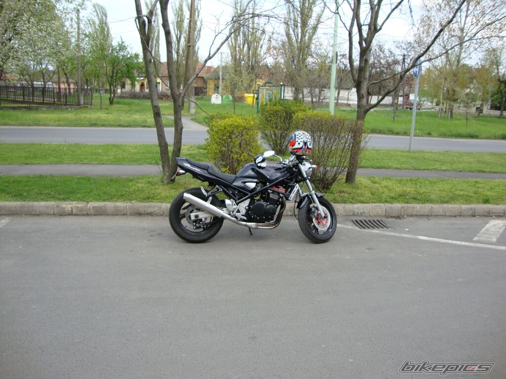 Photo 1955746