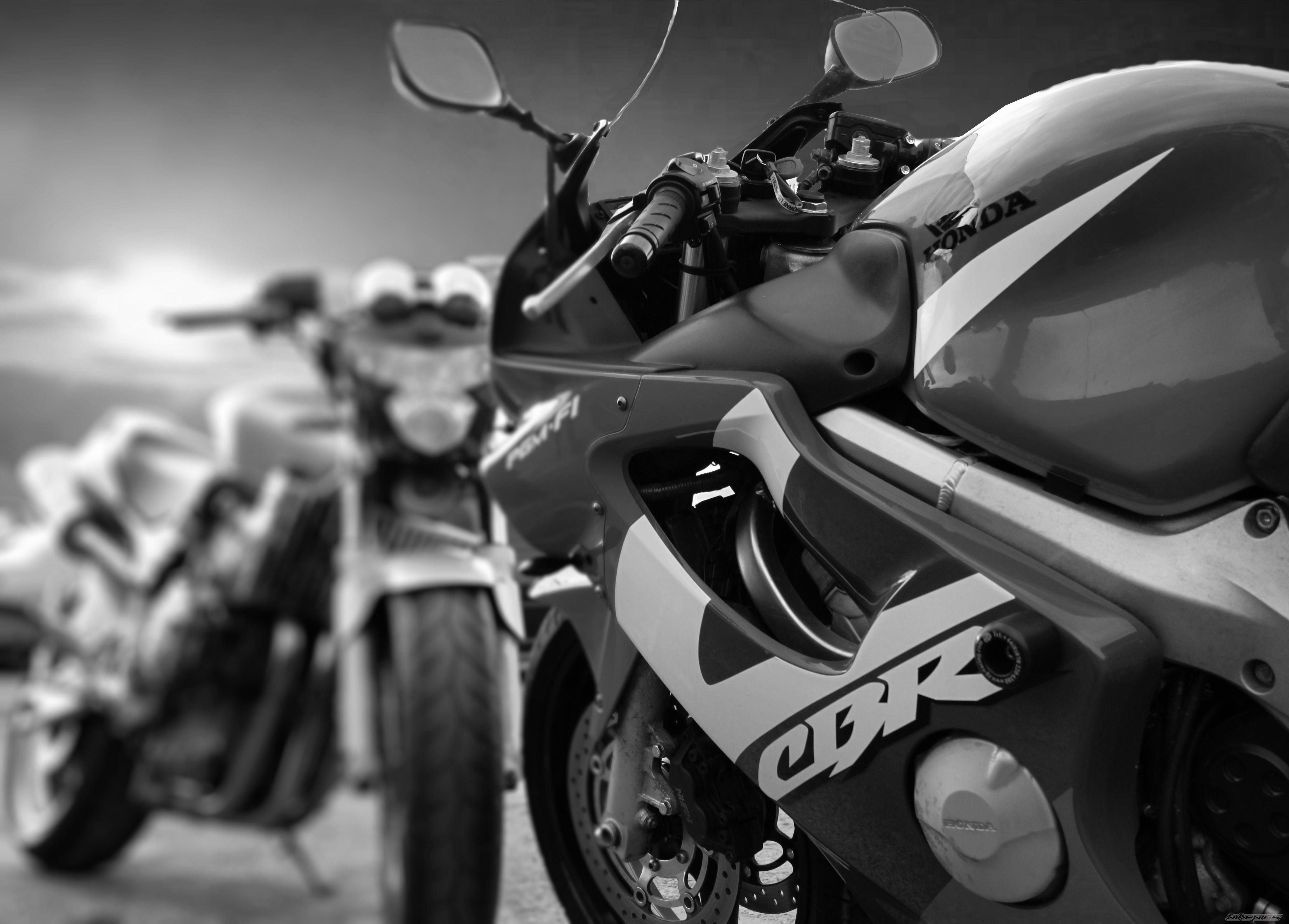 Bike Photo 1955891