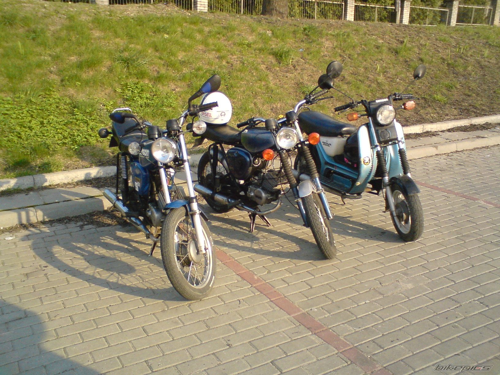 Bike Photo 1955911
