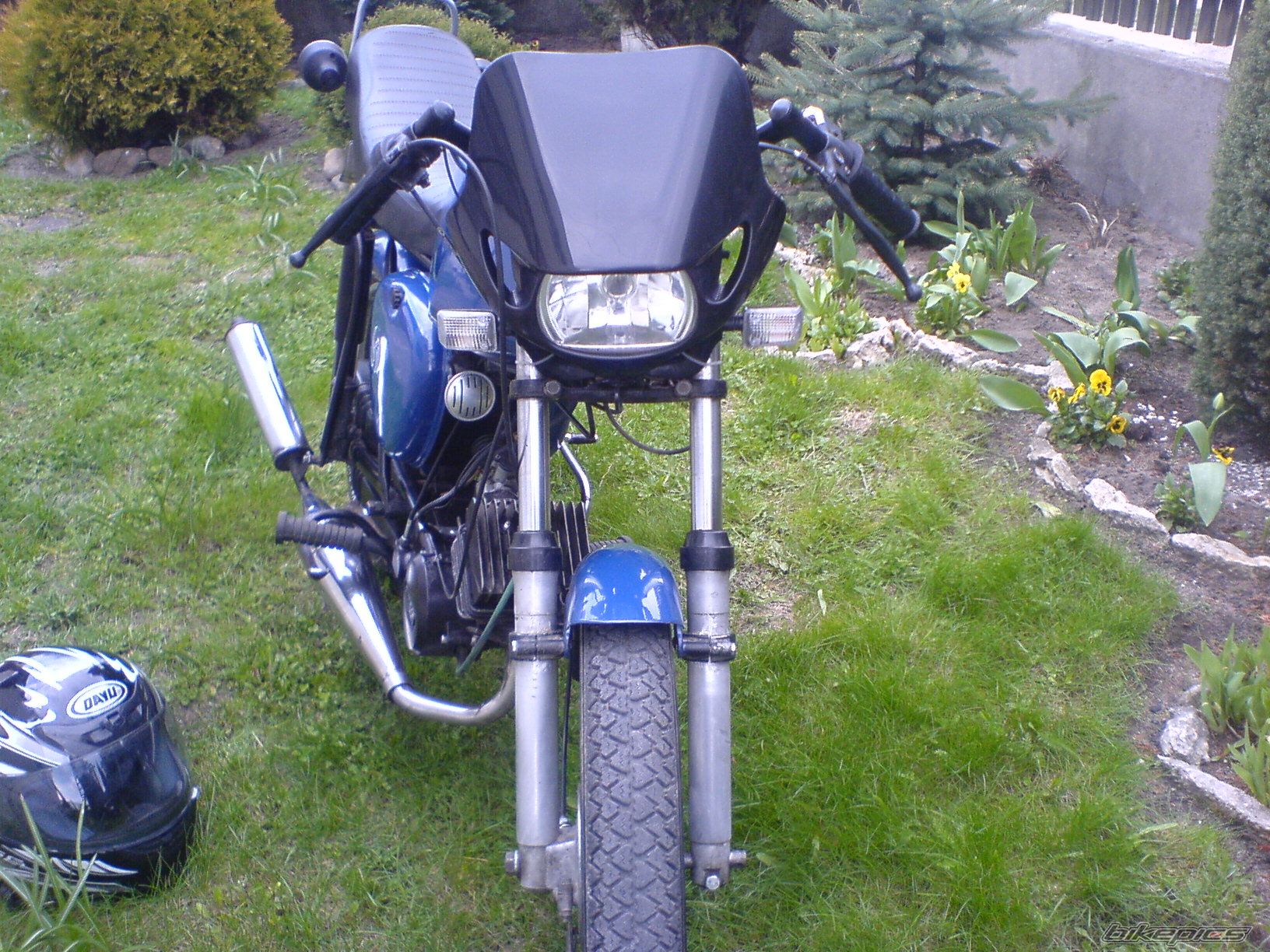 Photo 1955997