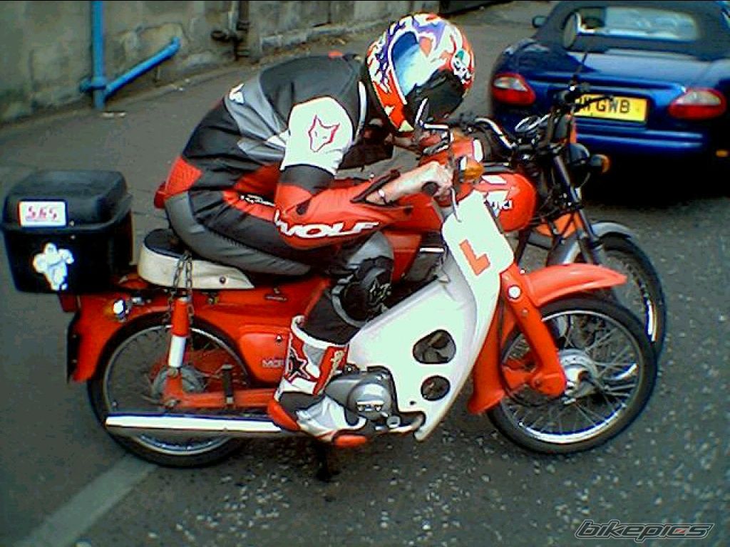 Photo 1956077