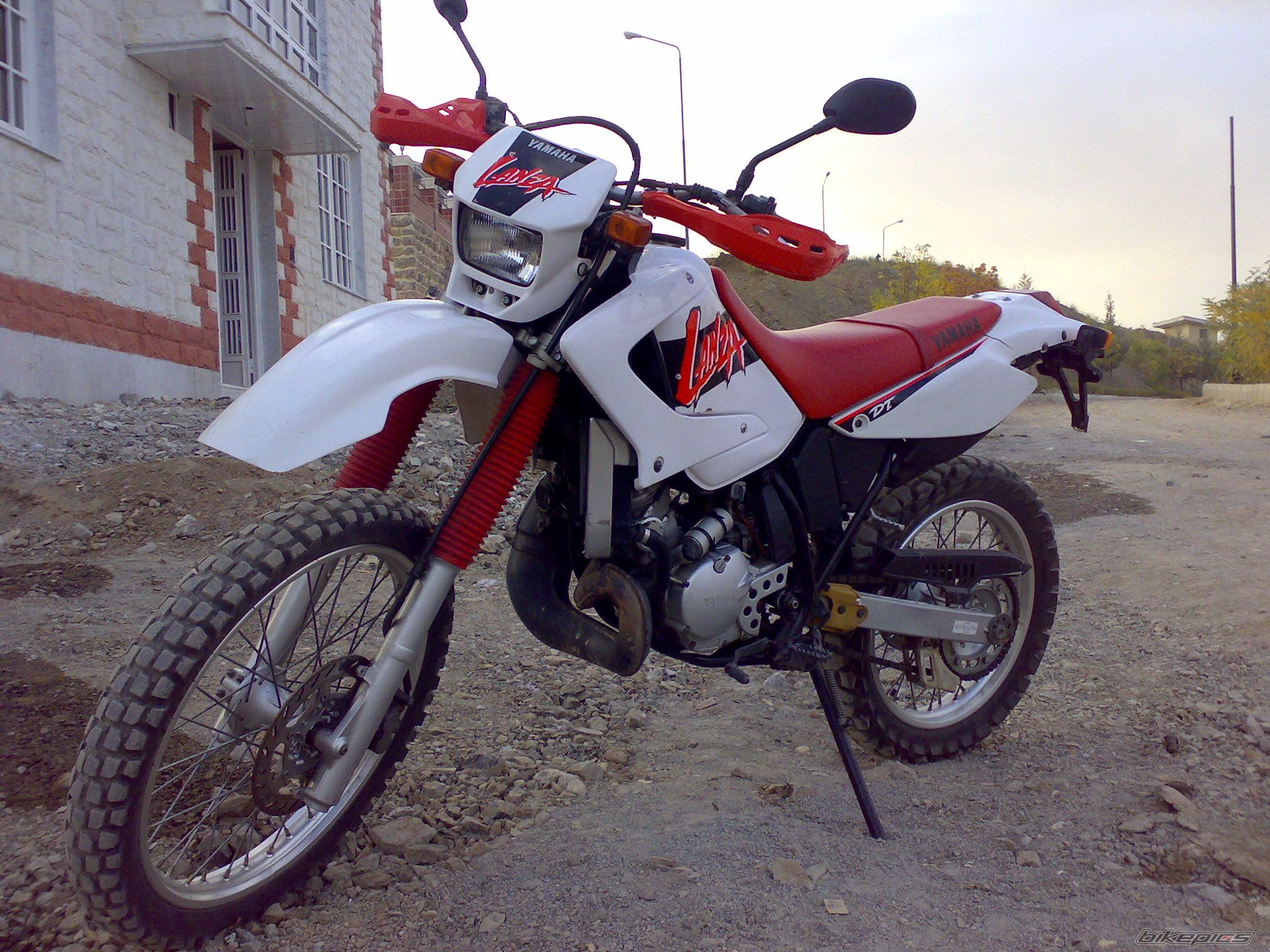 Photo 1956253
