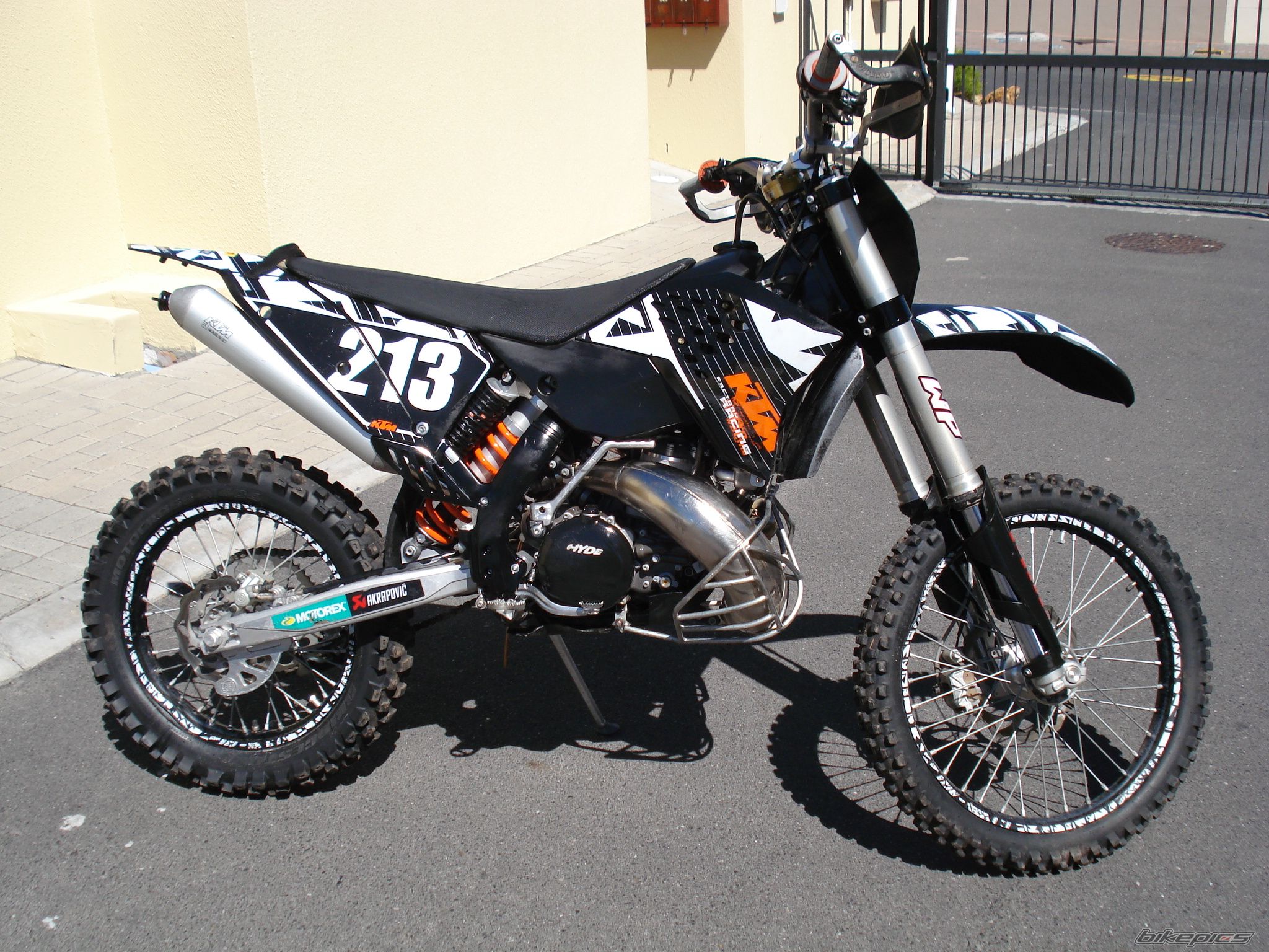 Bike Photo 1956309