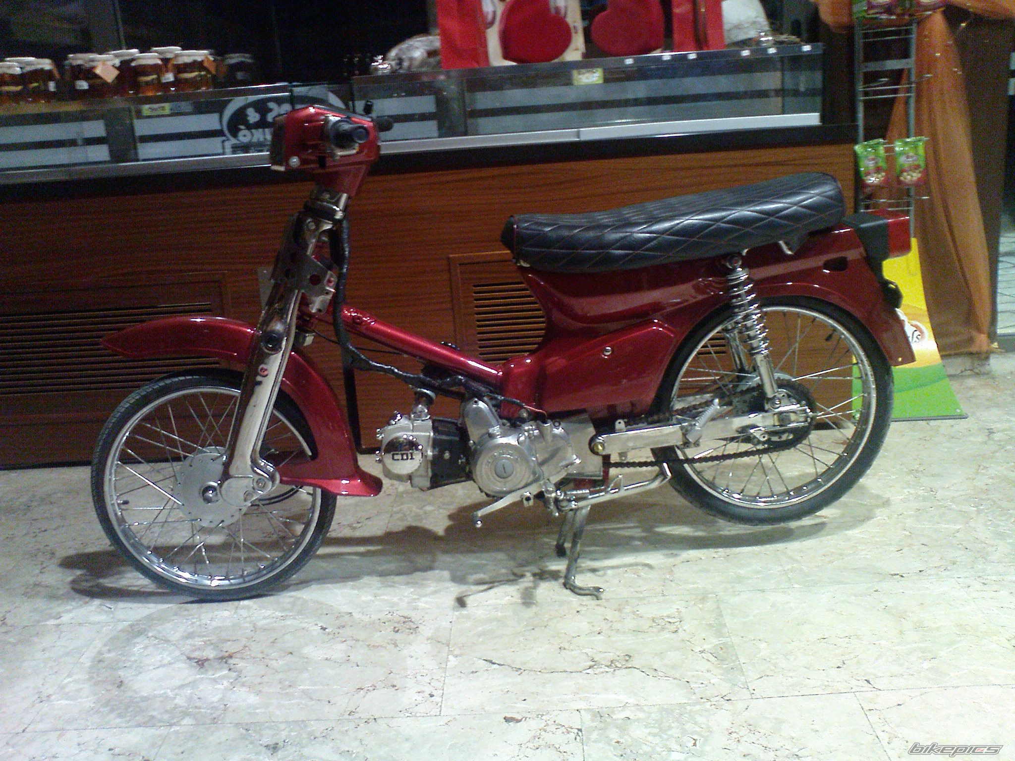 Photo 1956386
