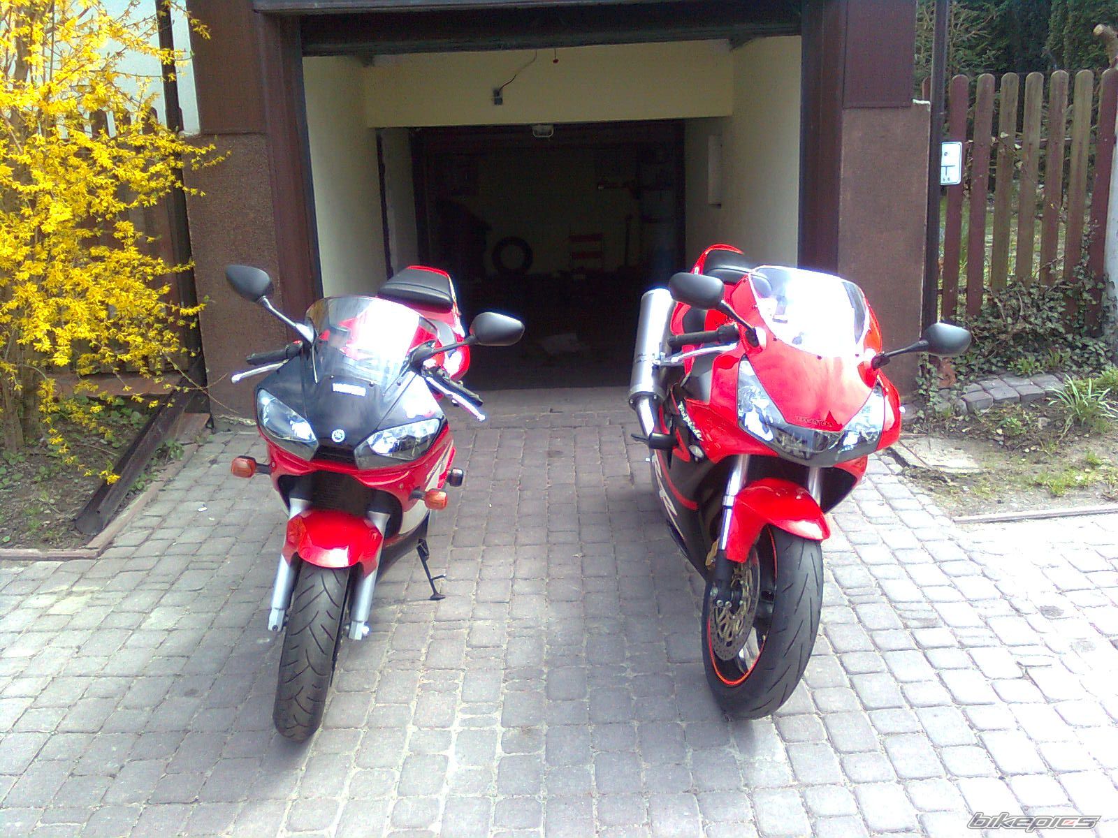 Photo 1956673