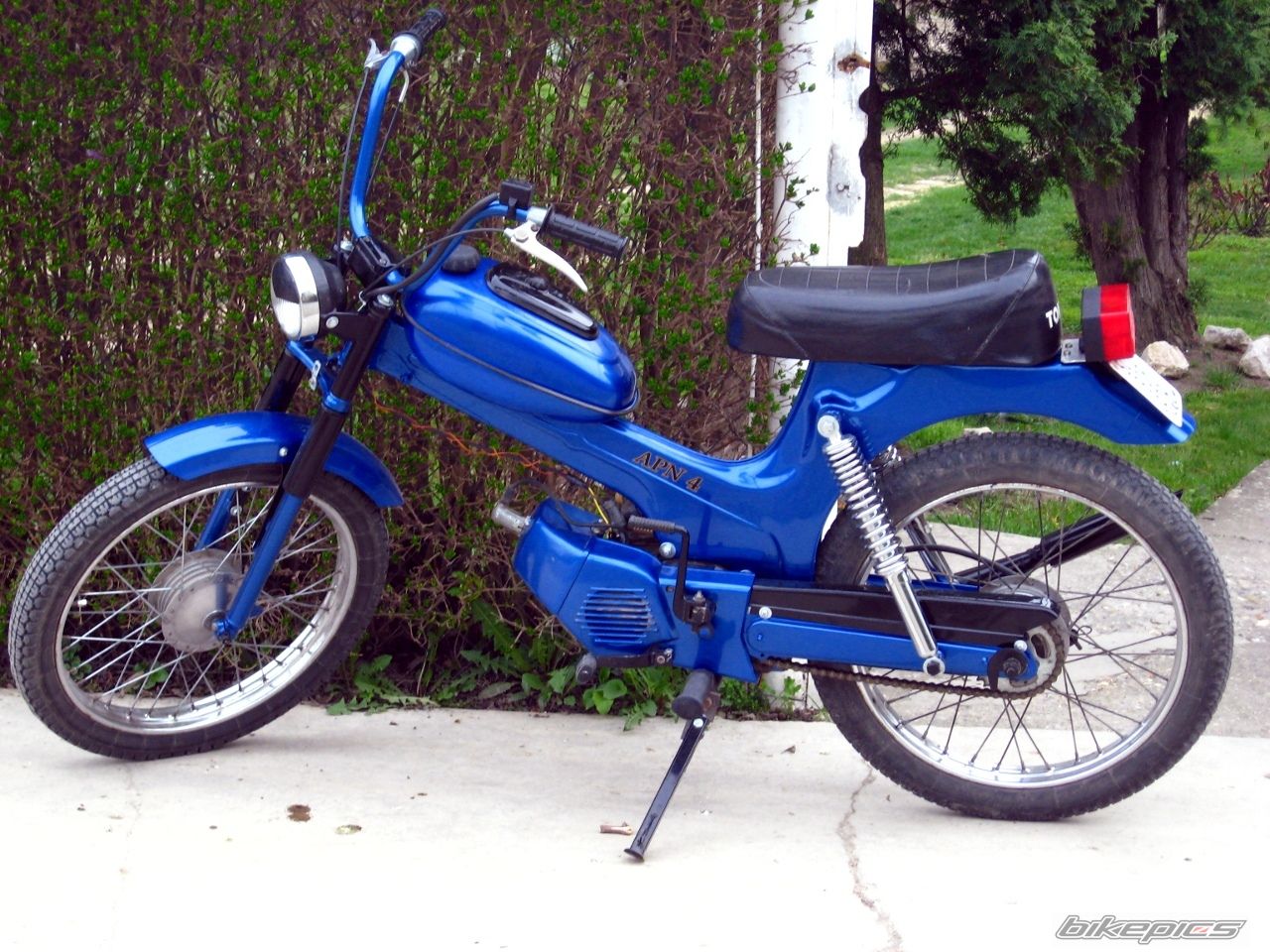 Photo 1956761