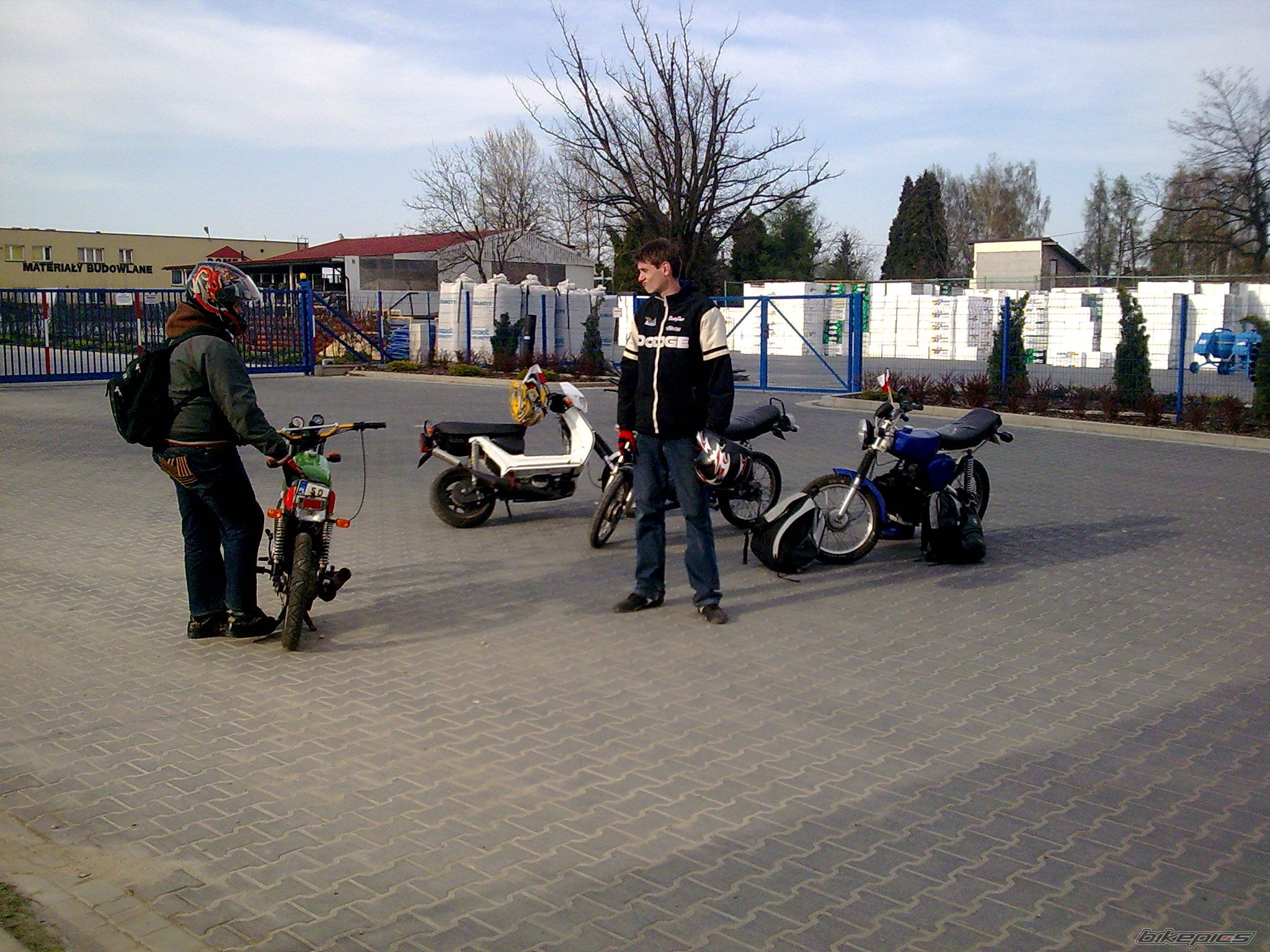 Bike Photo 1957081