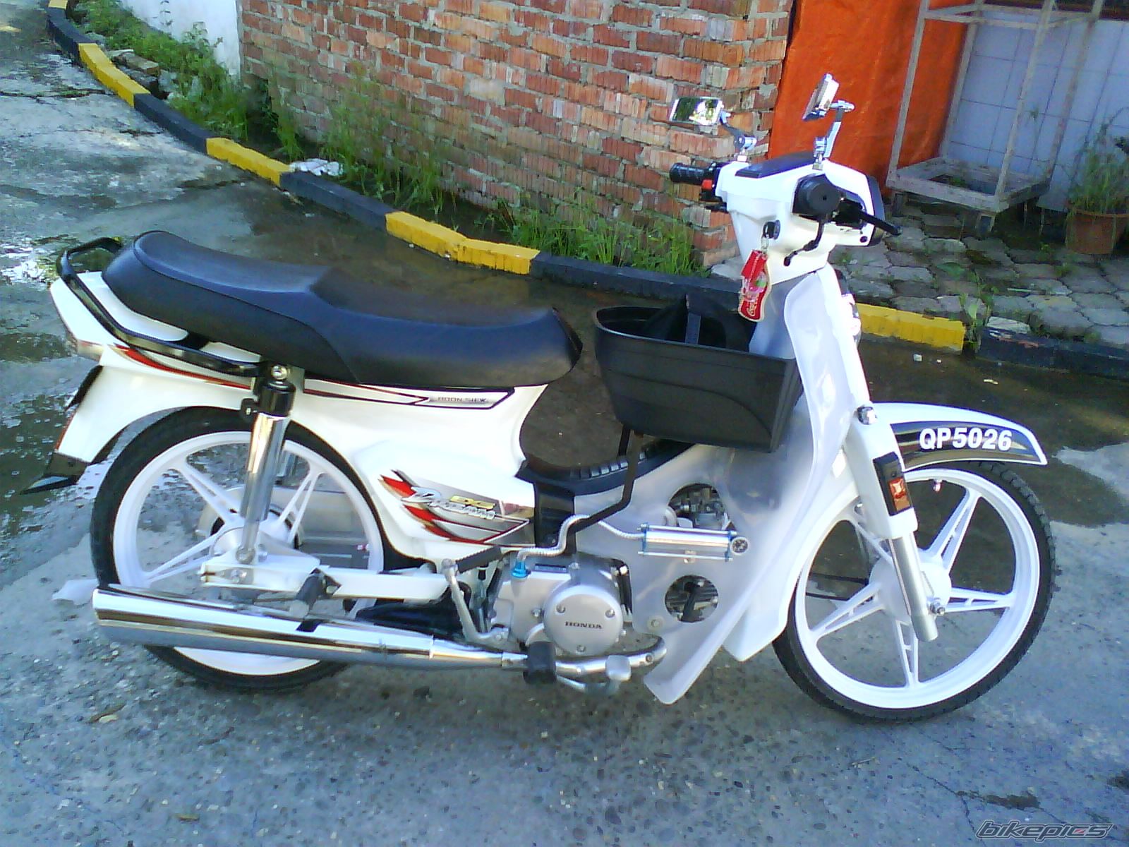 Photo 1957429