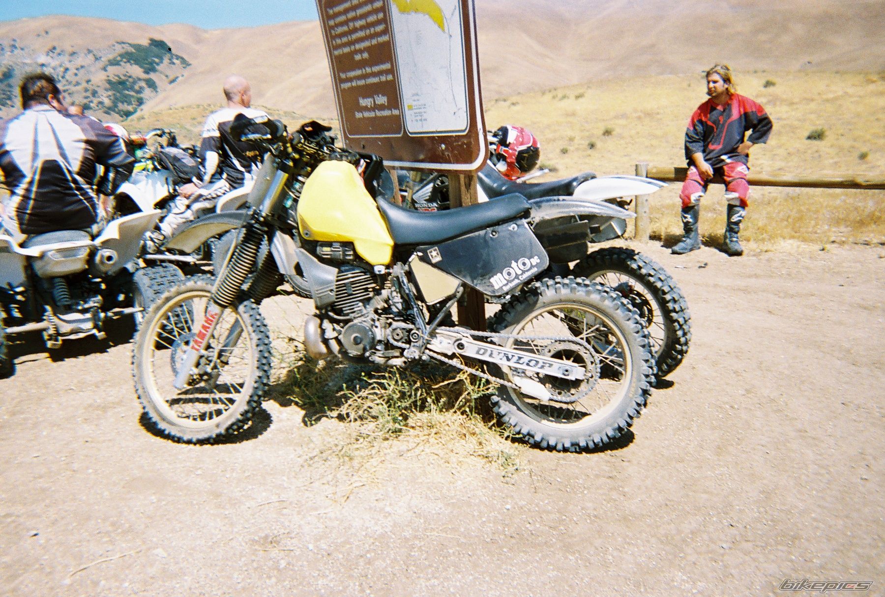 Bike Photo 1957435