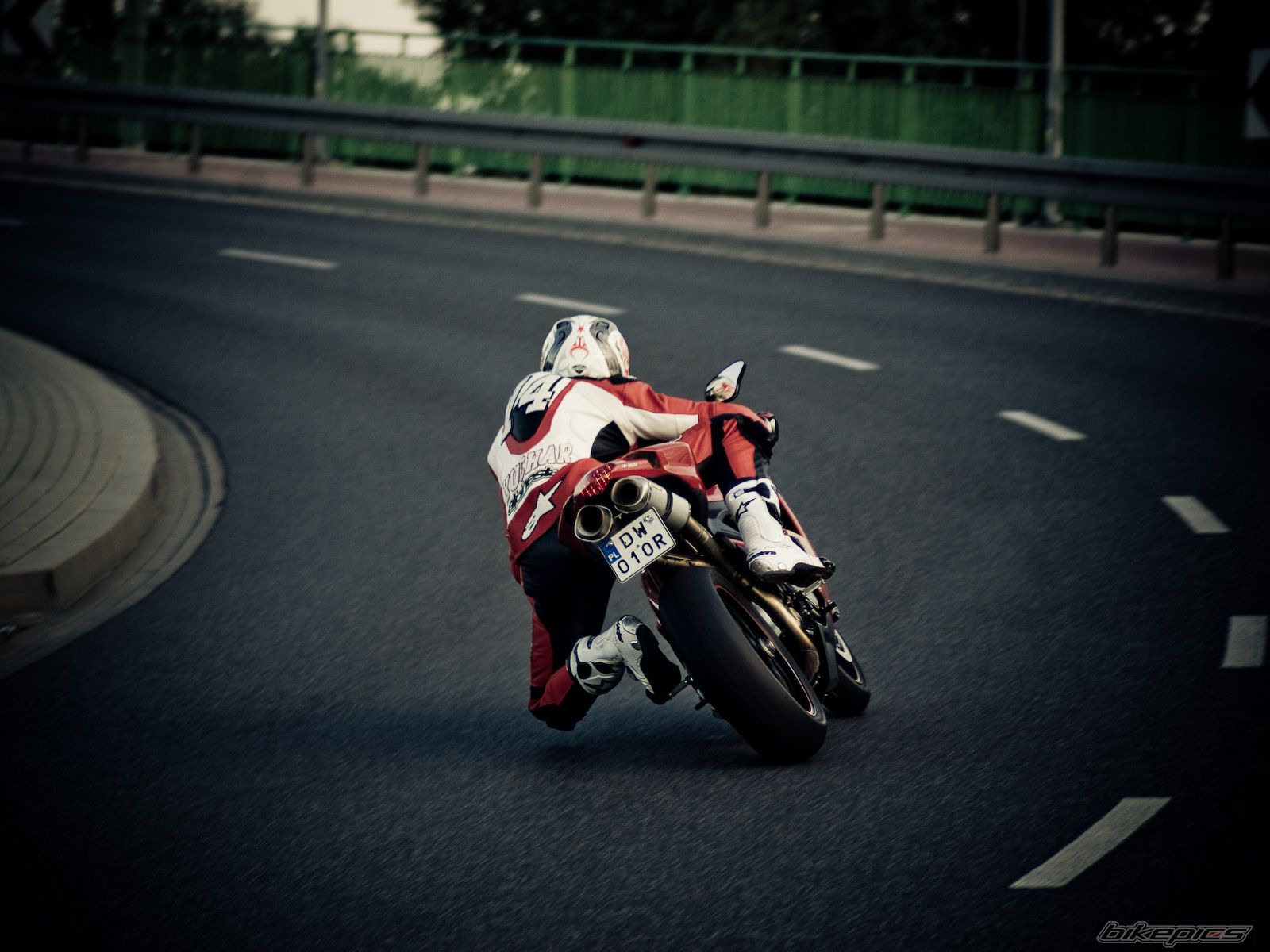 Photo 1957646