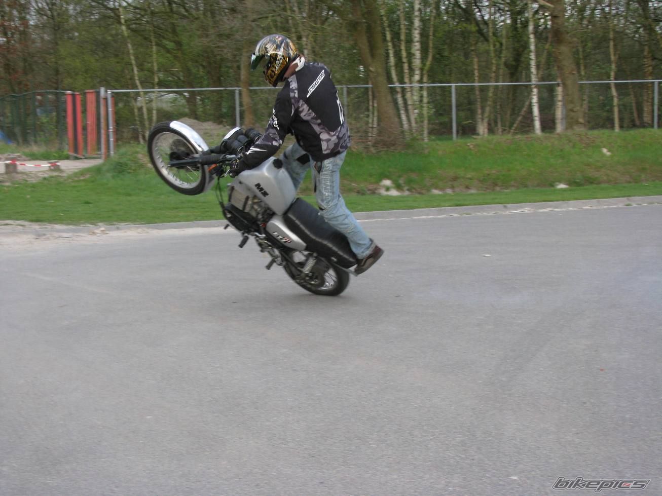 Bike Photo 1957801