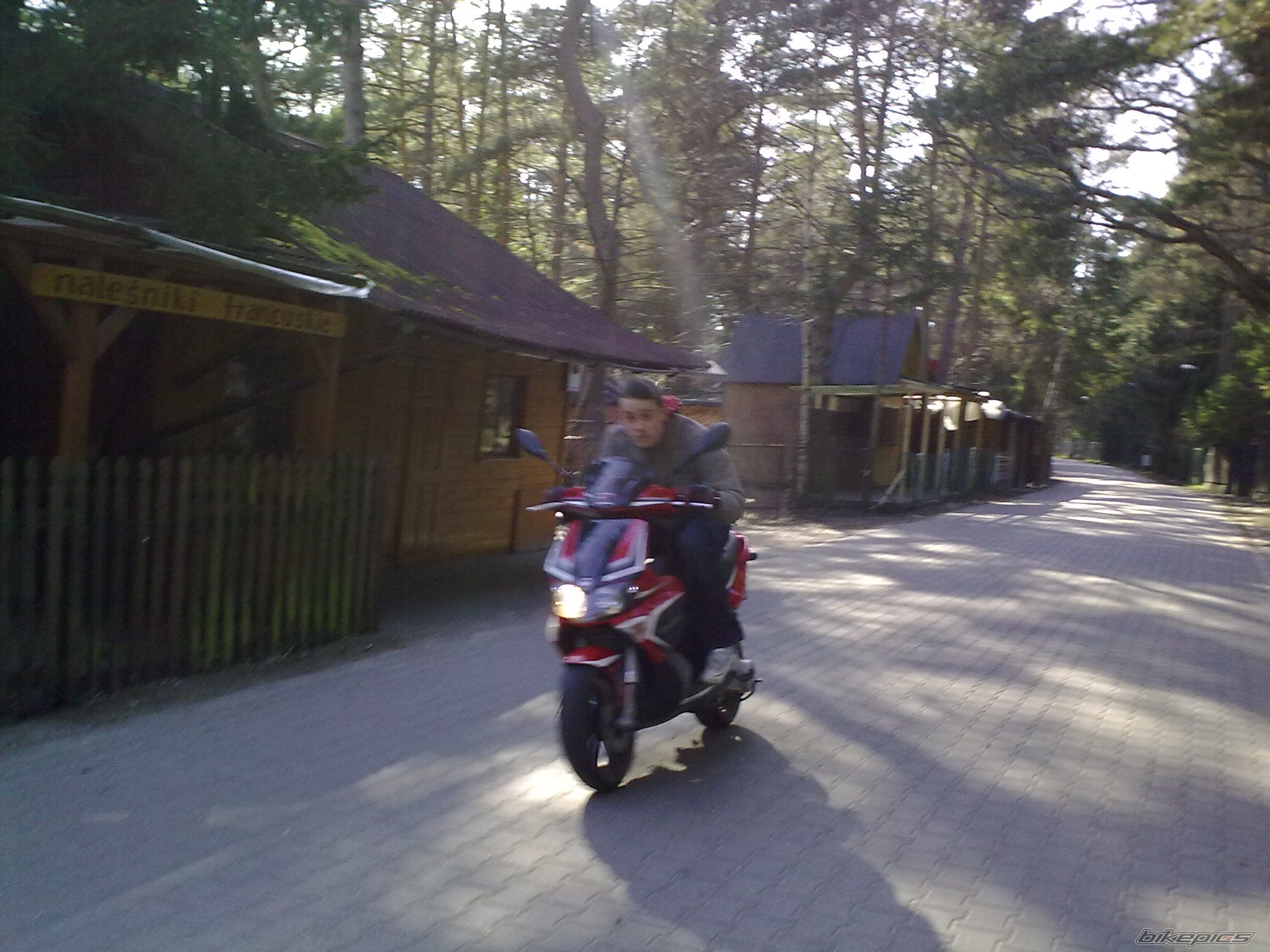 Bike Photo 1957826