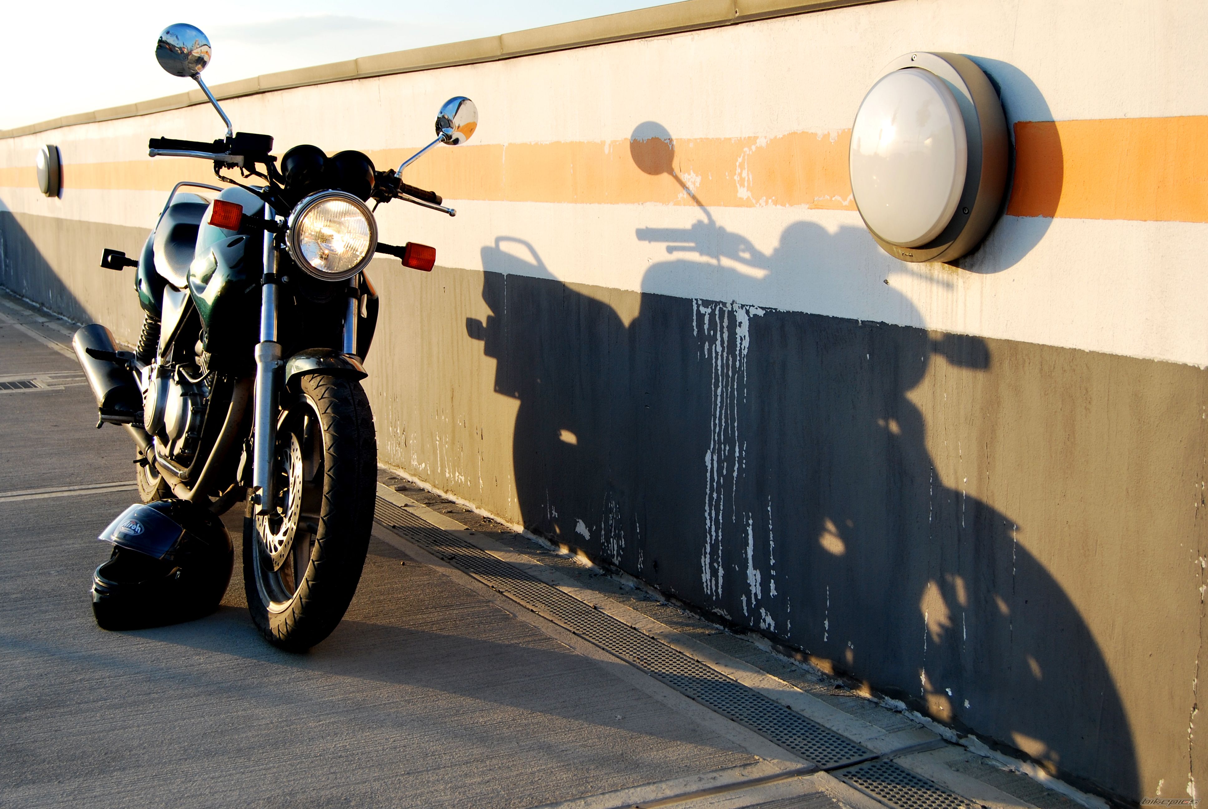 Bike Photo 1957864
