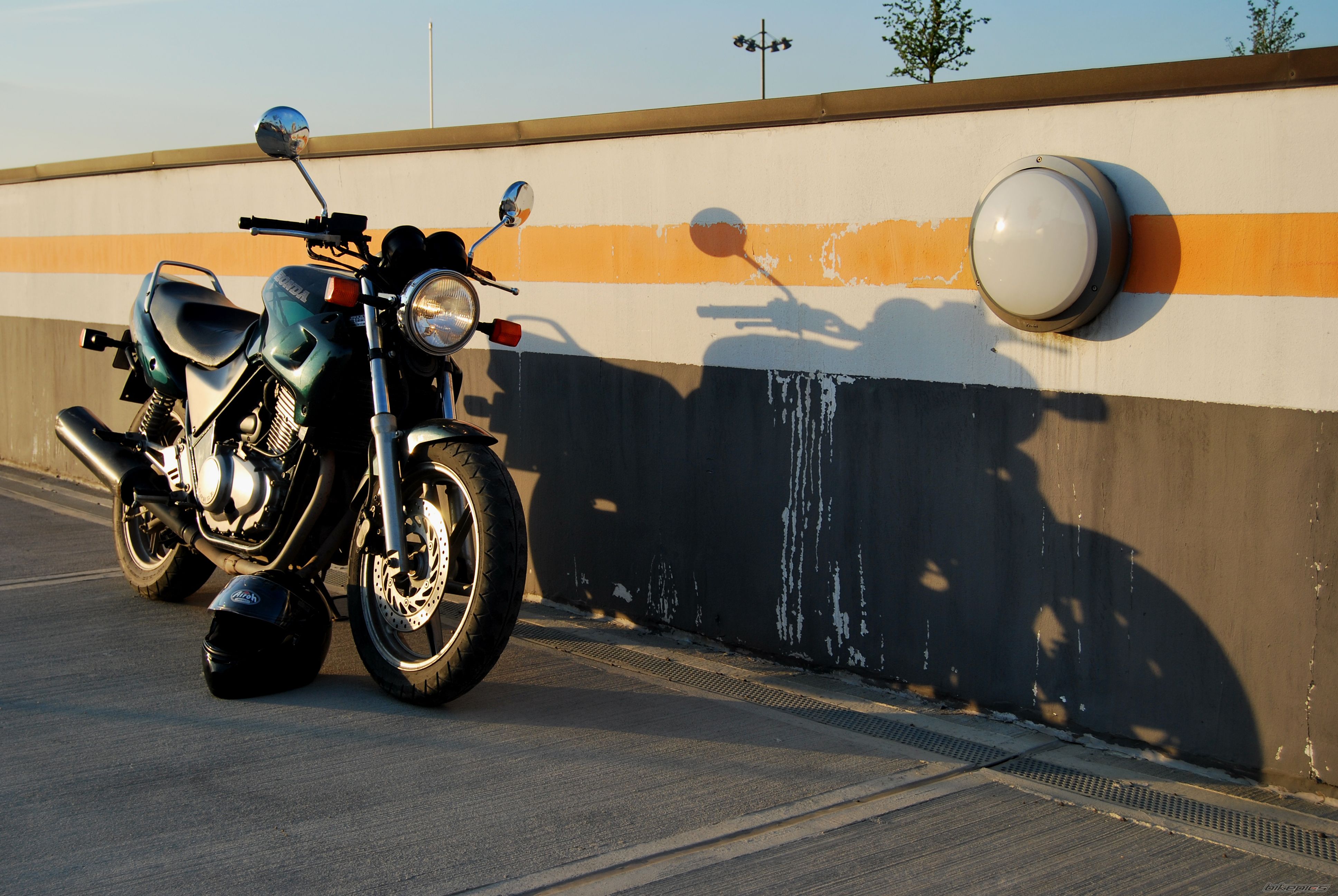 Bike Photo 1957905