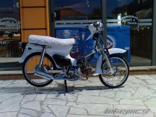 Photo 1957921
