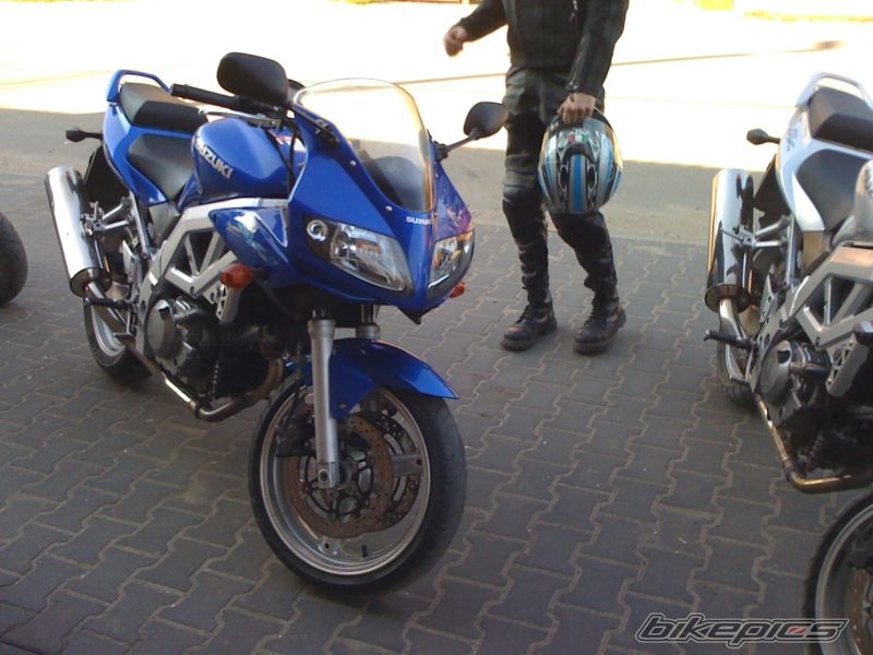 Photo 1957950