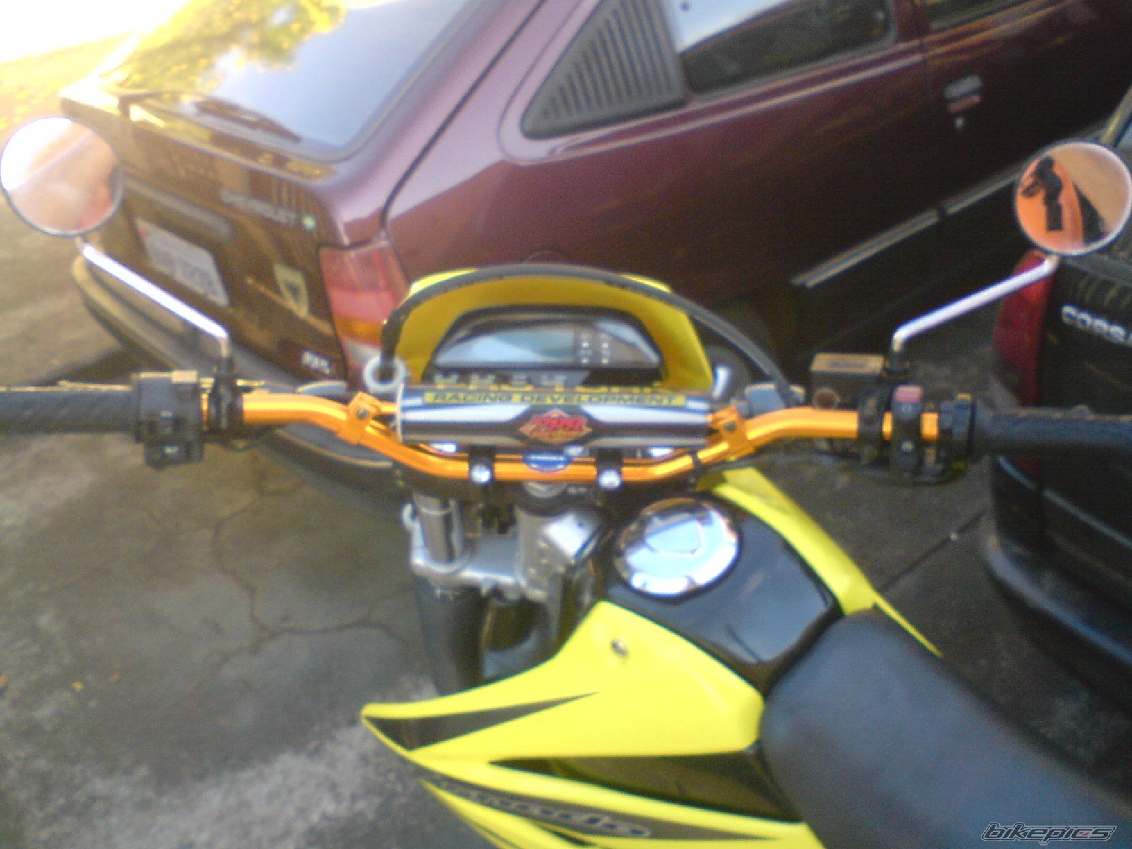 Photo 1957971