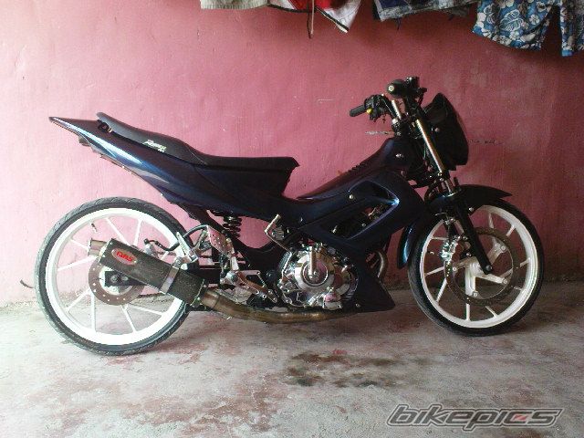 Photo 1958312