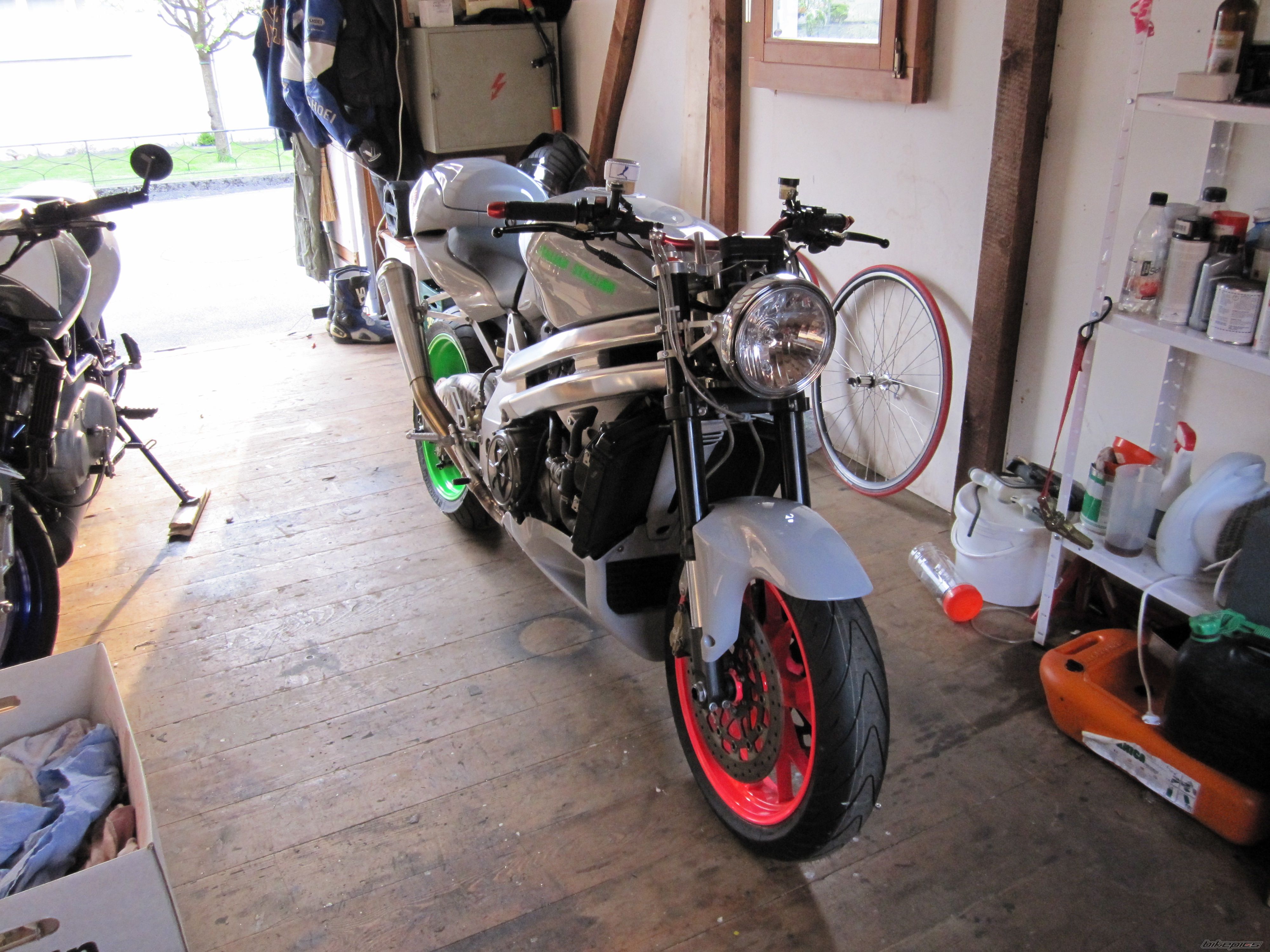Bike Photo 1958570