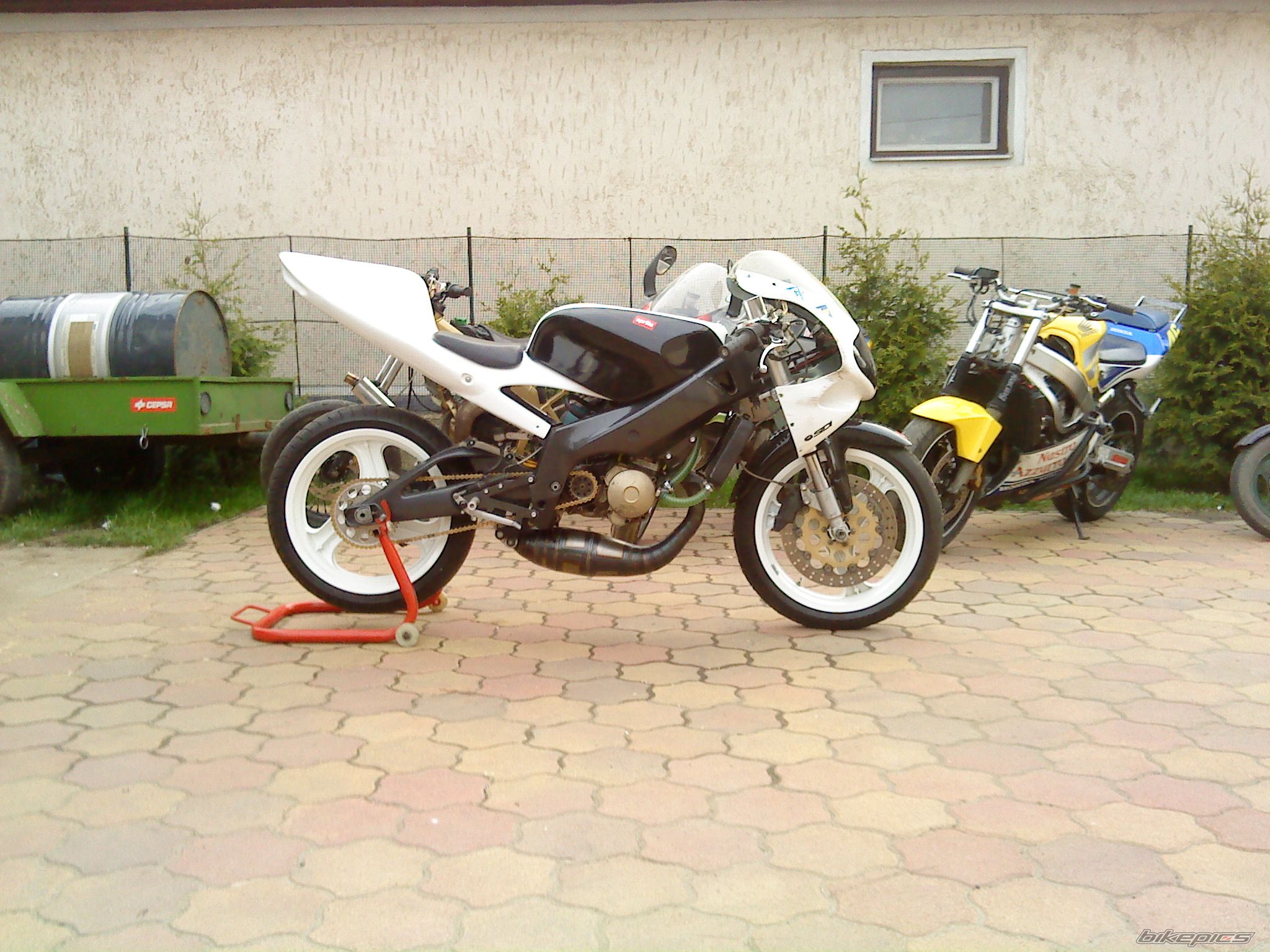 Photo 1958622