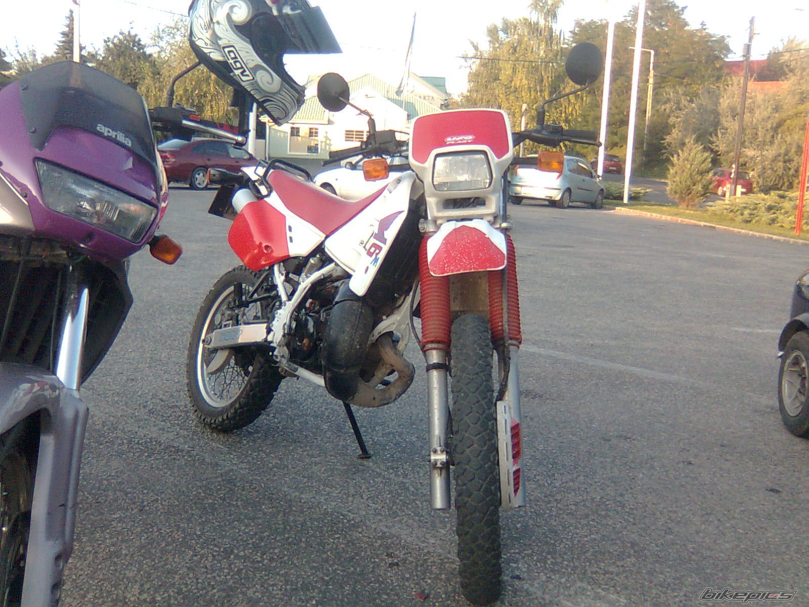 Photo 1958710