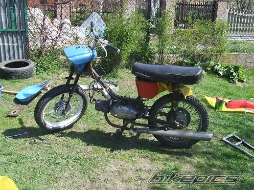 Photo 1958923