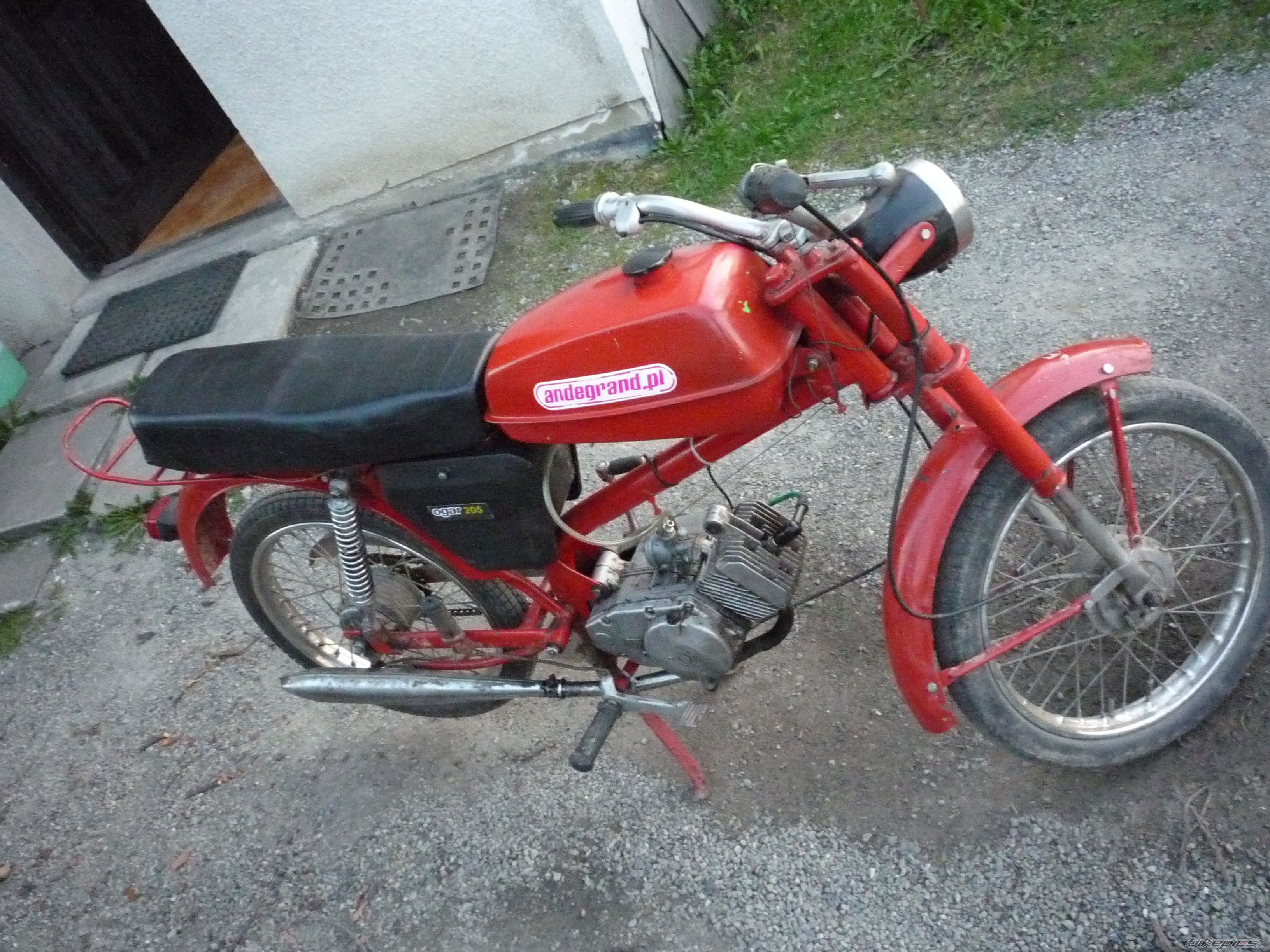 Photo 1959324