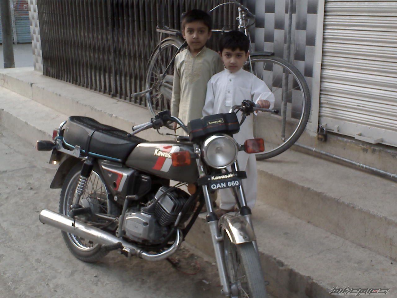 Photo 1959346