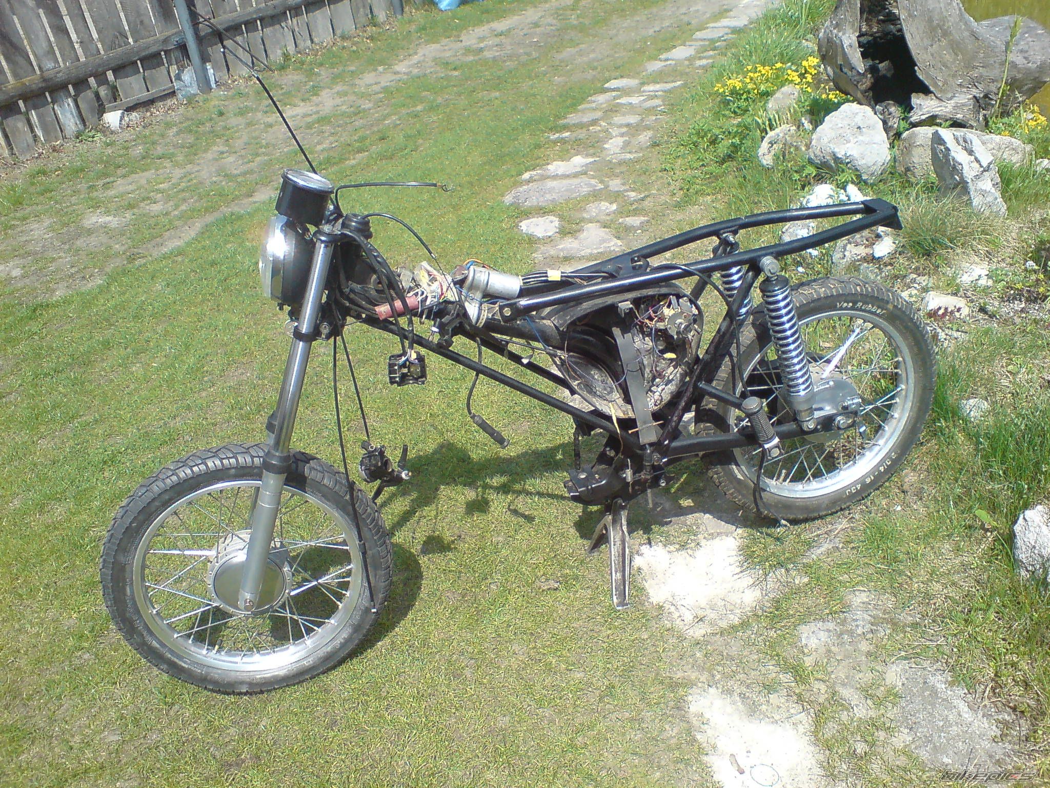 Photo 1959505